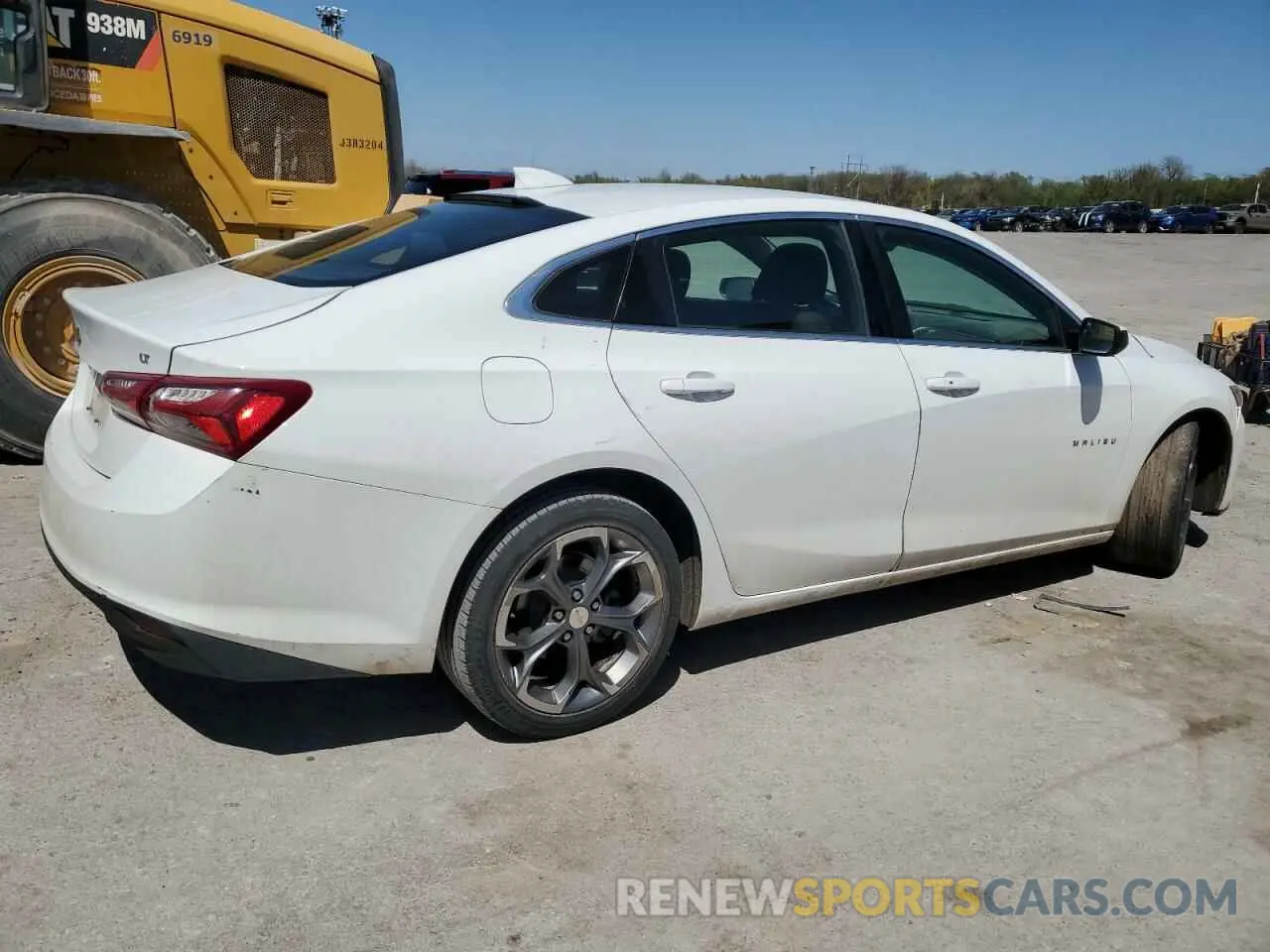 3 fotografías del automóvil dañado 1G1ZD5STXLF096472 CHEVROLET MALIBU 2020