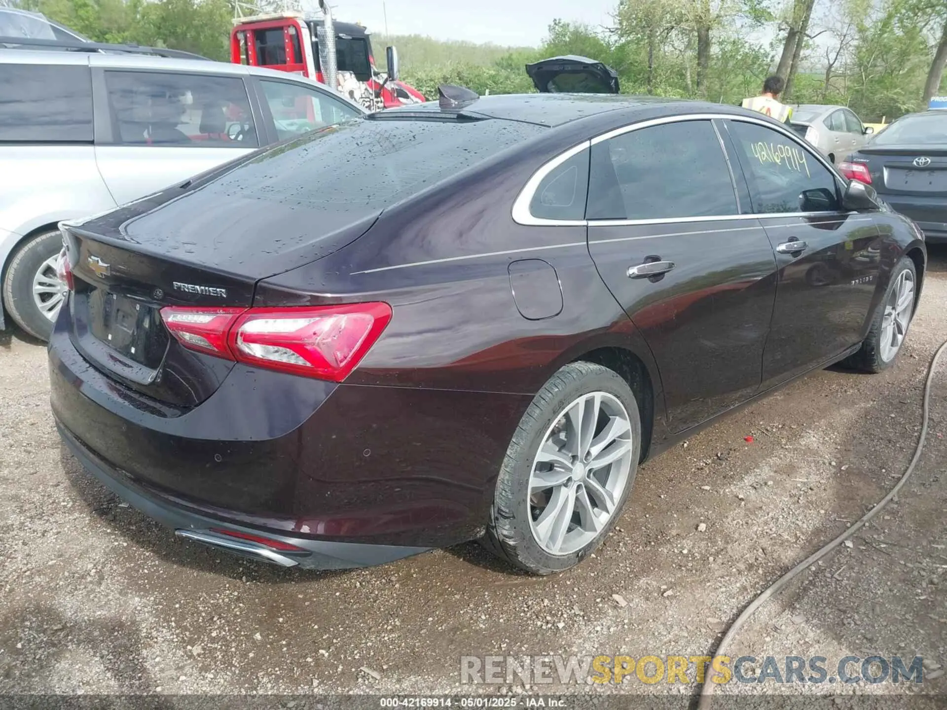 4 fotografías del automóvil dañado 1G1ZE5SX3LF142997 CHEVROLET MALIBU 2020