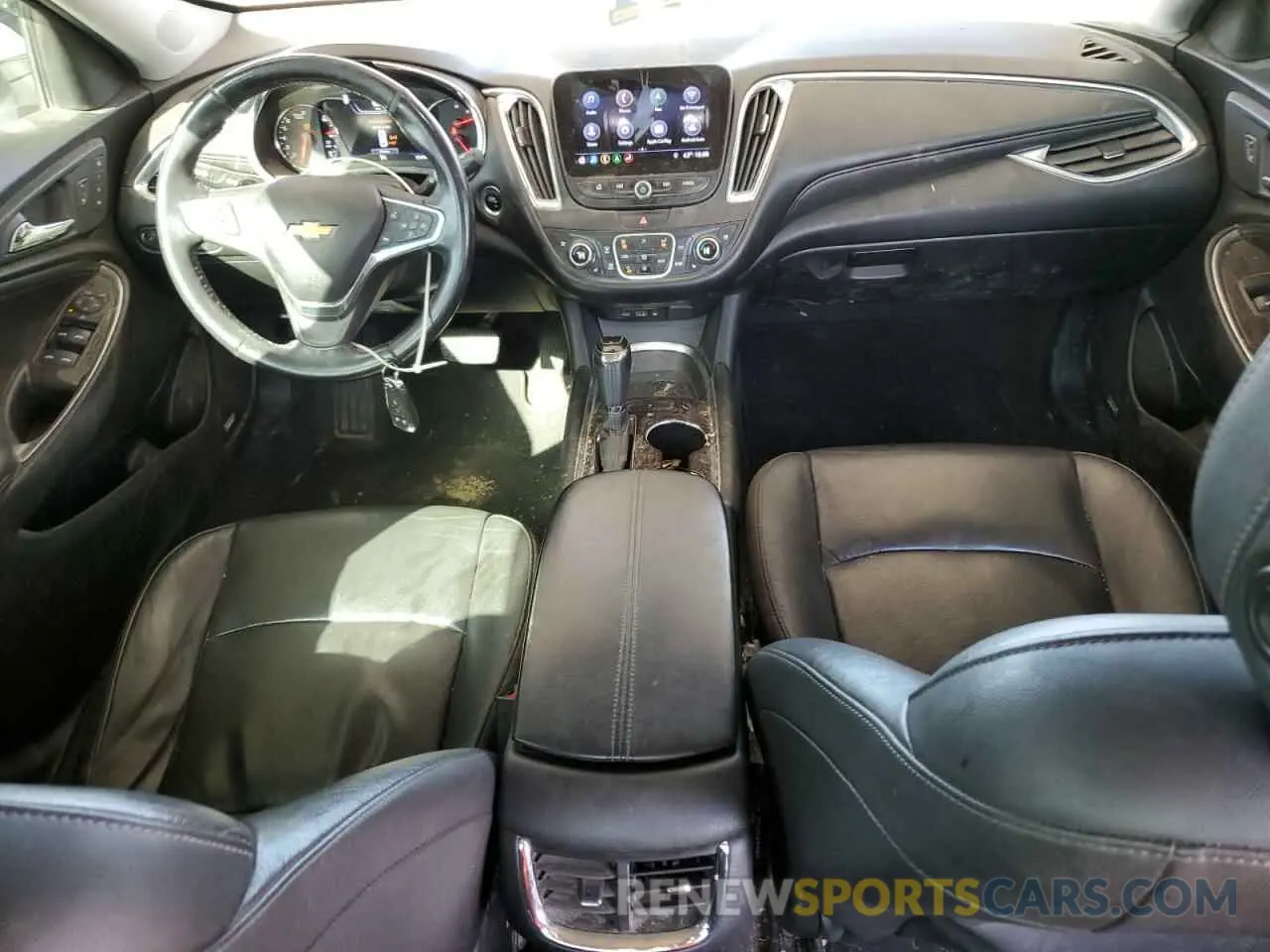 8 fotografías del automóvil dañado 1G1ZE5SX4LF013702 CHEVROLET MALIBU 2020