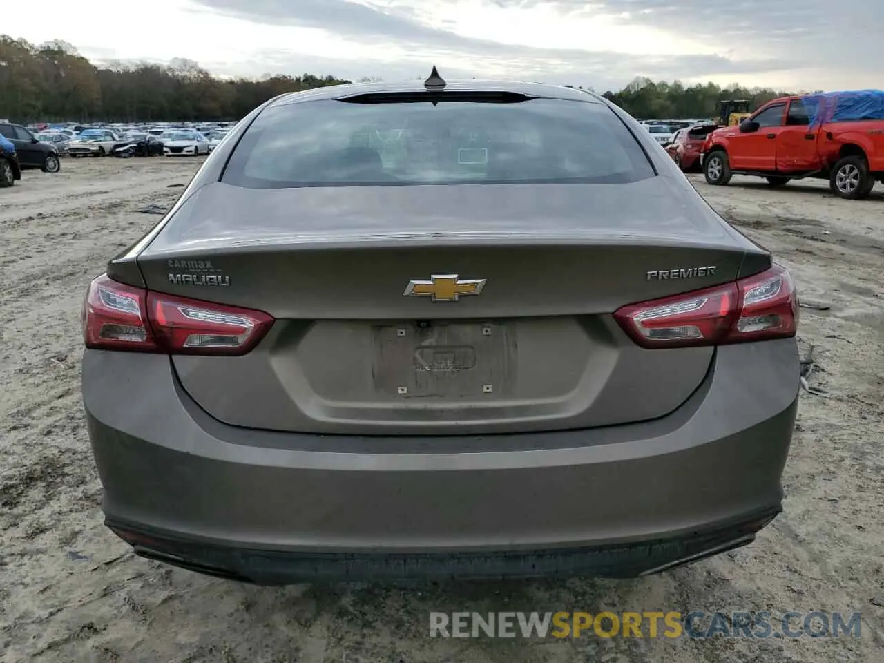 6 fotografías del automóvil dañado 1G1ZE5SX5LF009125 CHEVROLET MALIBU 2020