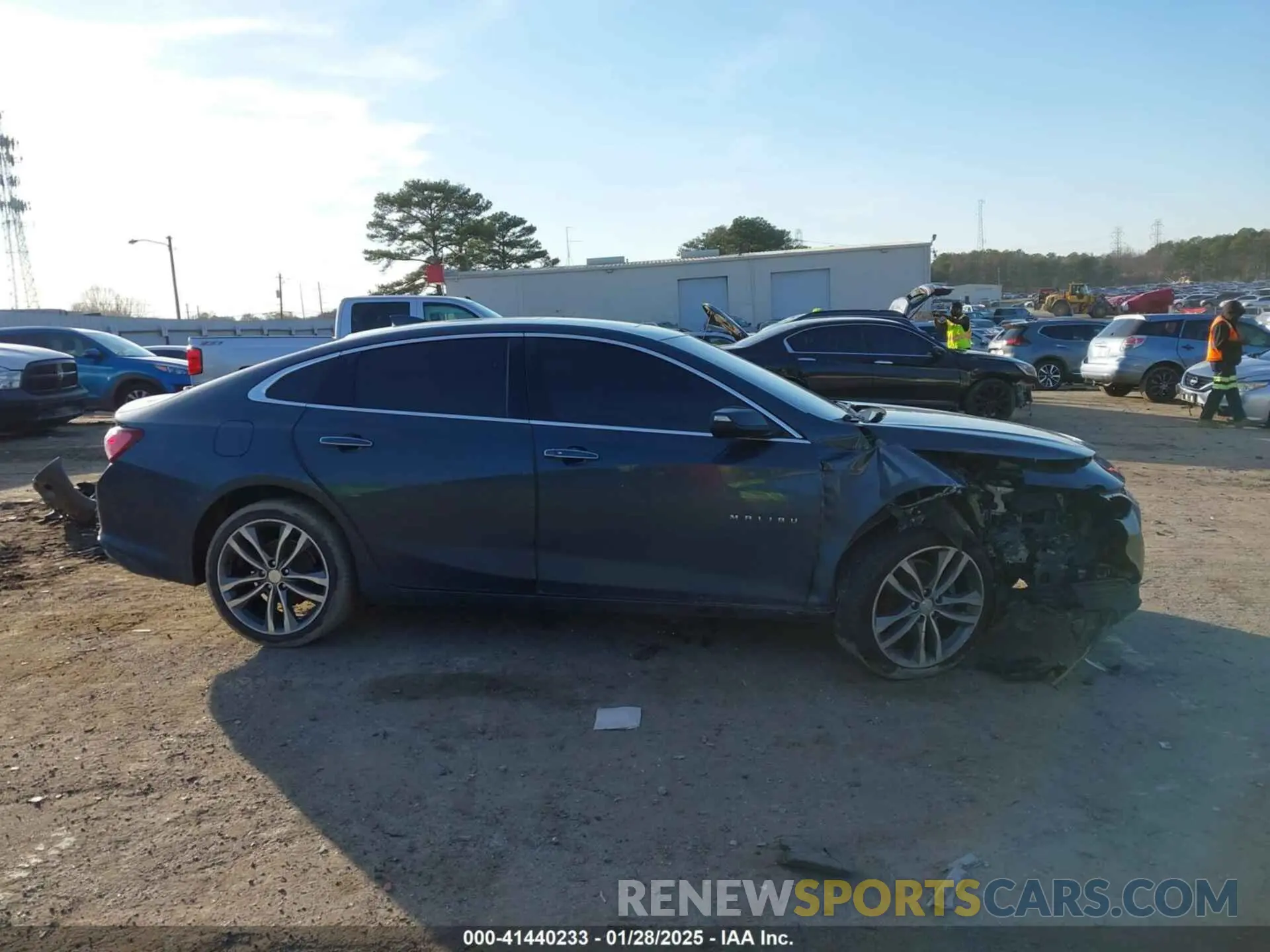 12 fotografías del automóvil dañado 1G1ZE5SX6LF008128 CHEVROLET MALIBU 2020