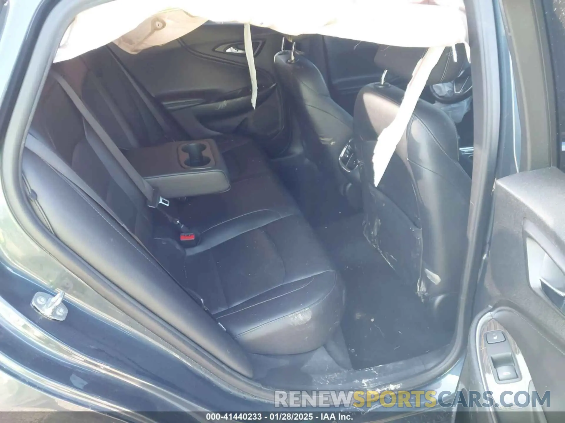 8 fotografías del automóvil dañado 1G1ZE5SX6LF008128 CHEVROLET MALIBU 2020