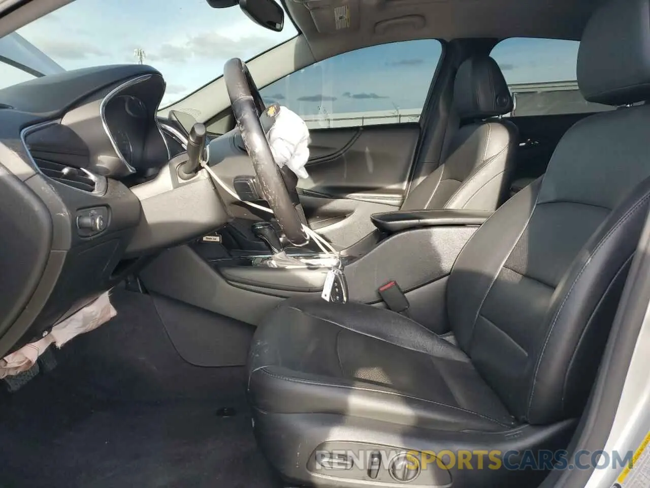 7 fotografías del automóvil dañado 1G1ZE5SX7LF033698 CHEVROLET MALIBU 2020