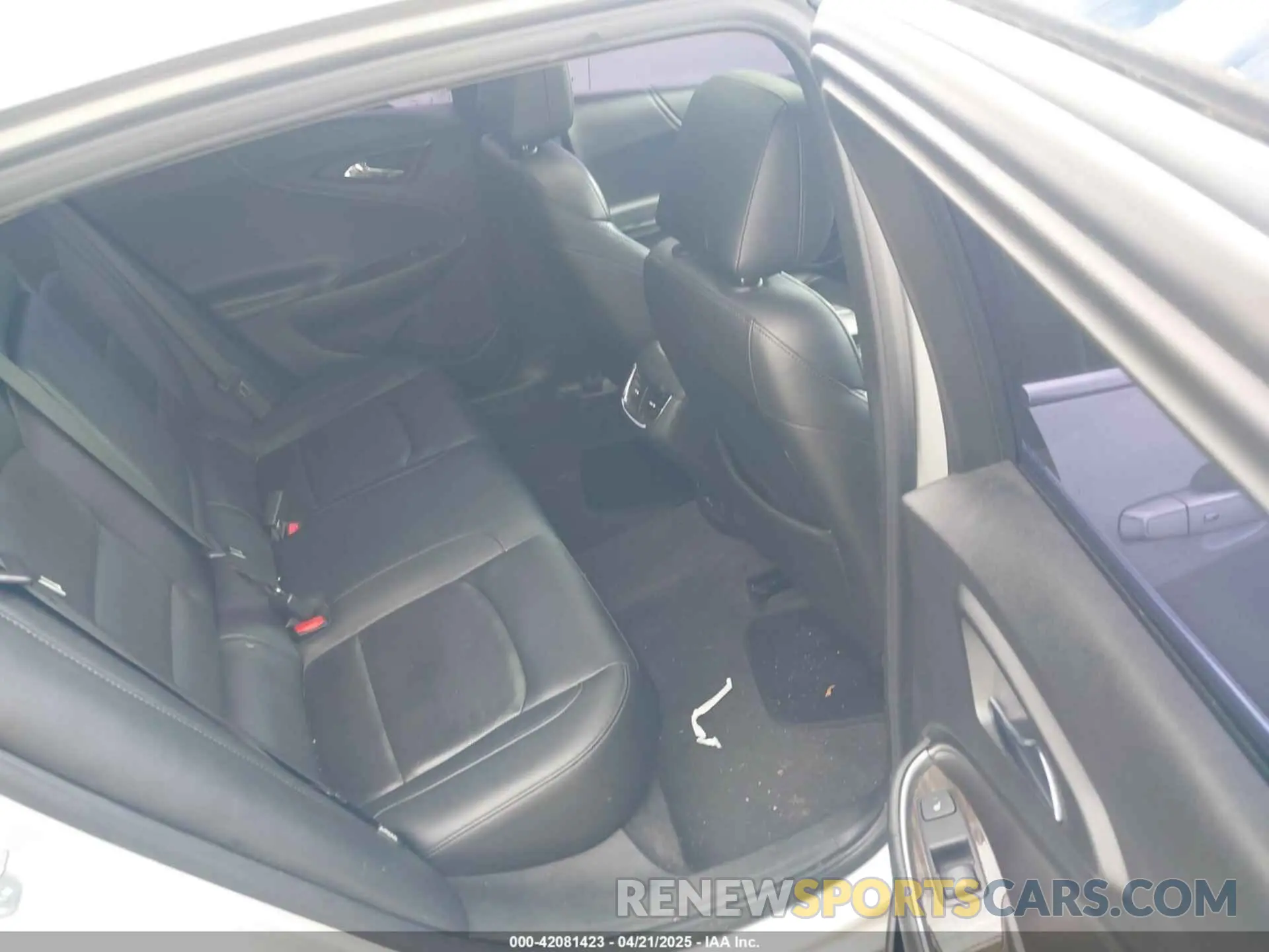 8 fotografías del automóvil dañado 1G1ZE5SX8LF032978 CHEVROLET MALIBU 2020