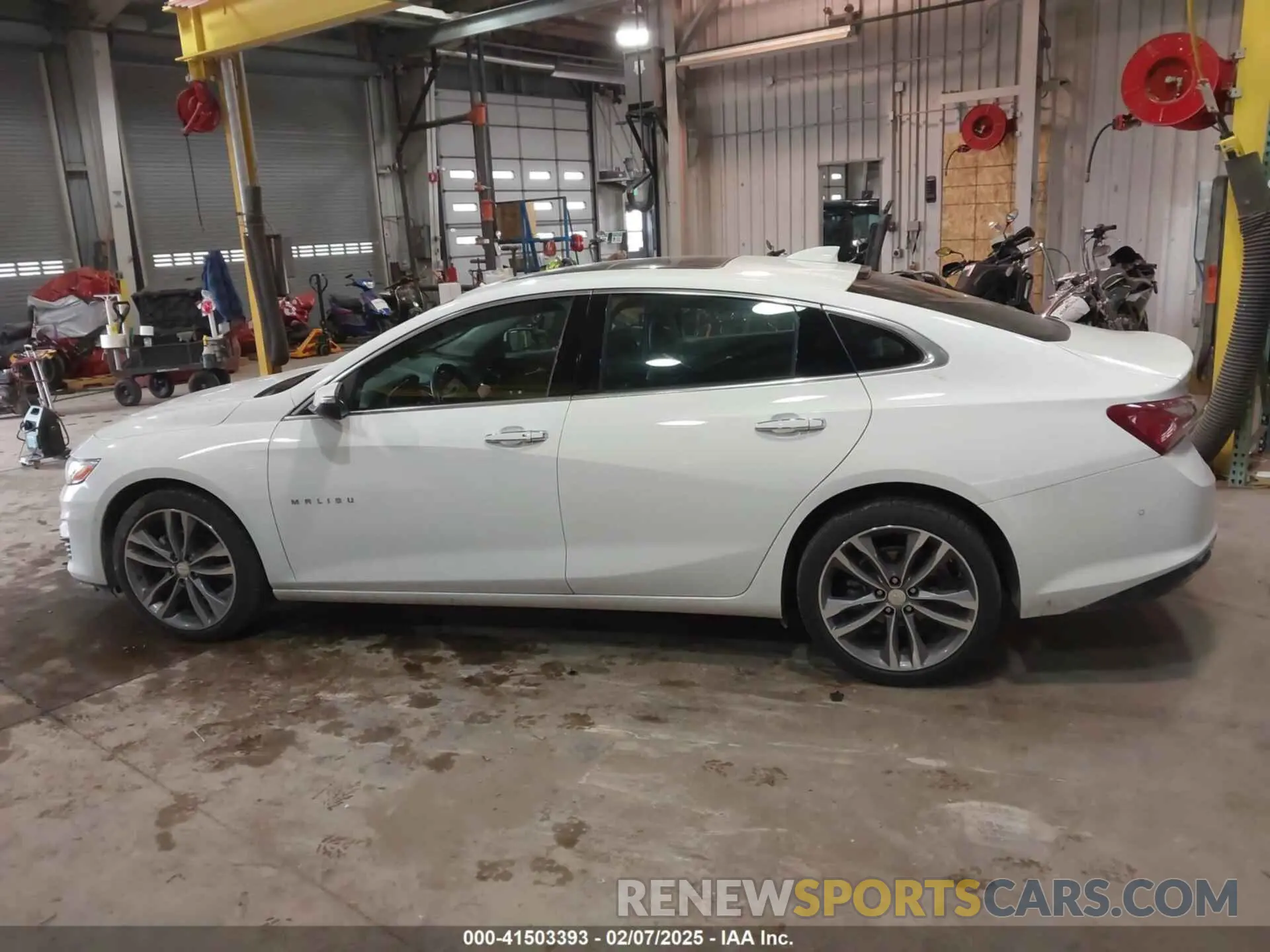 14 fotografías del automóvil dañado 1G1ZE5SX8LF143420 CHEVROLET MALIBU 2020