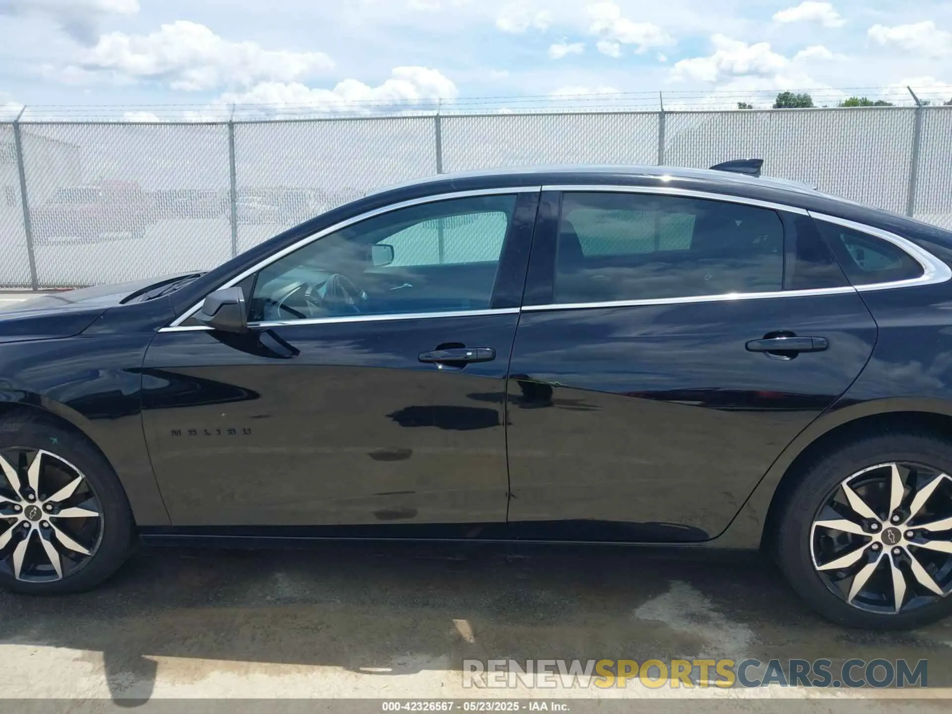 15 fotografías del automóvil dañado 1G1ZG5ST2LF047144 CHEVROLET MALIBU 2020