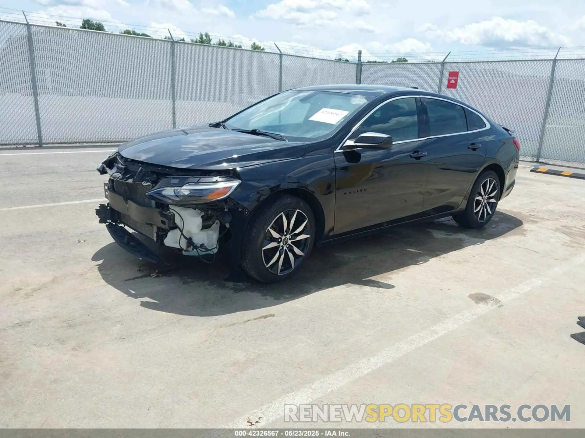 2 fotografías del automóvil dañado 1G1ZG5ST2LF047144 CHEVROLET MALIBU 2020