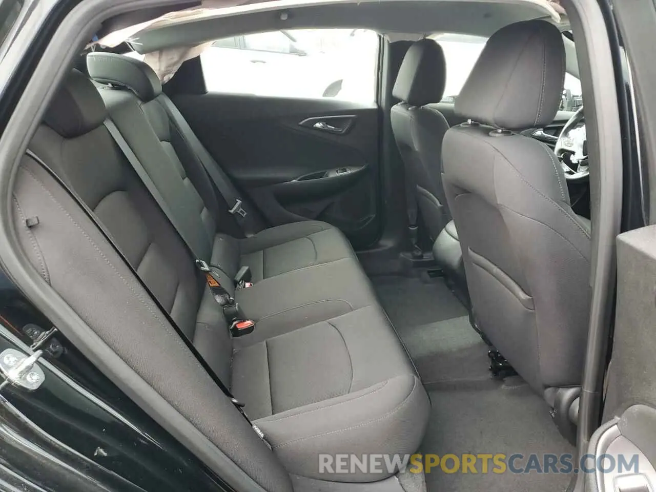 10 fotografías del automóvil dañado 1G1ZG5ST5LF078646 CHEVROLET MALIBU 2020