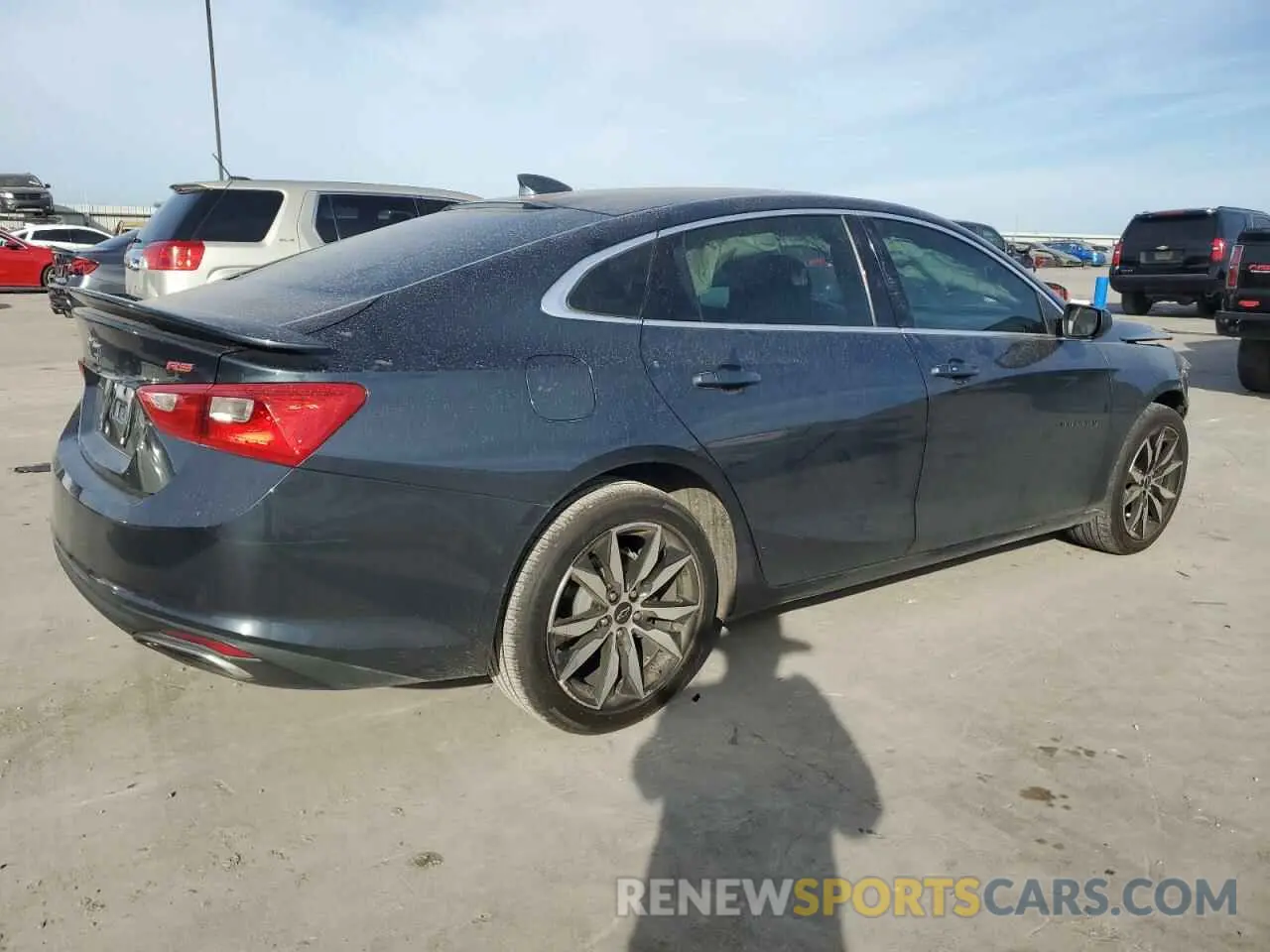 3 fotografías del automóvil dañado 1G1ZG5ST7LF057314 CHEVROLET MALIBU 2020