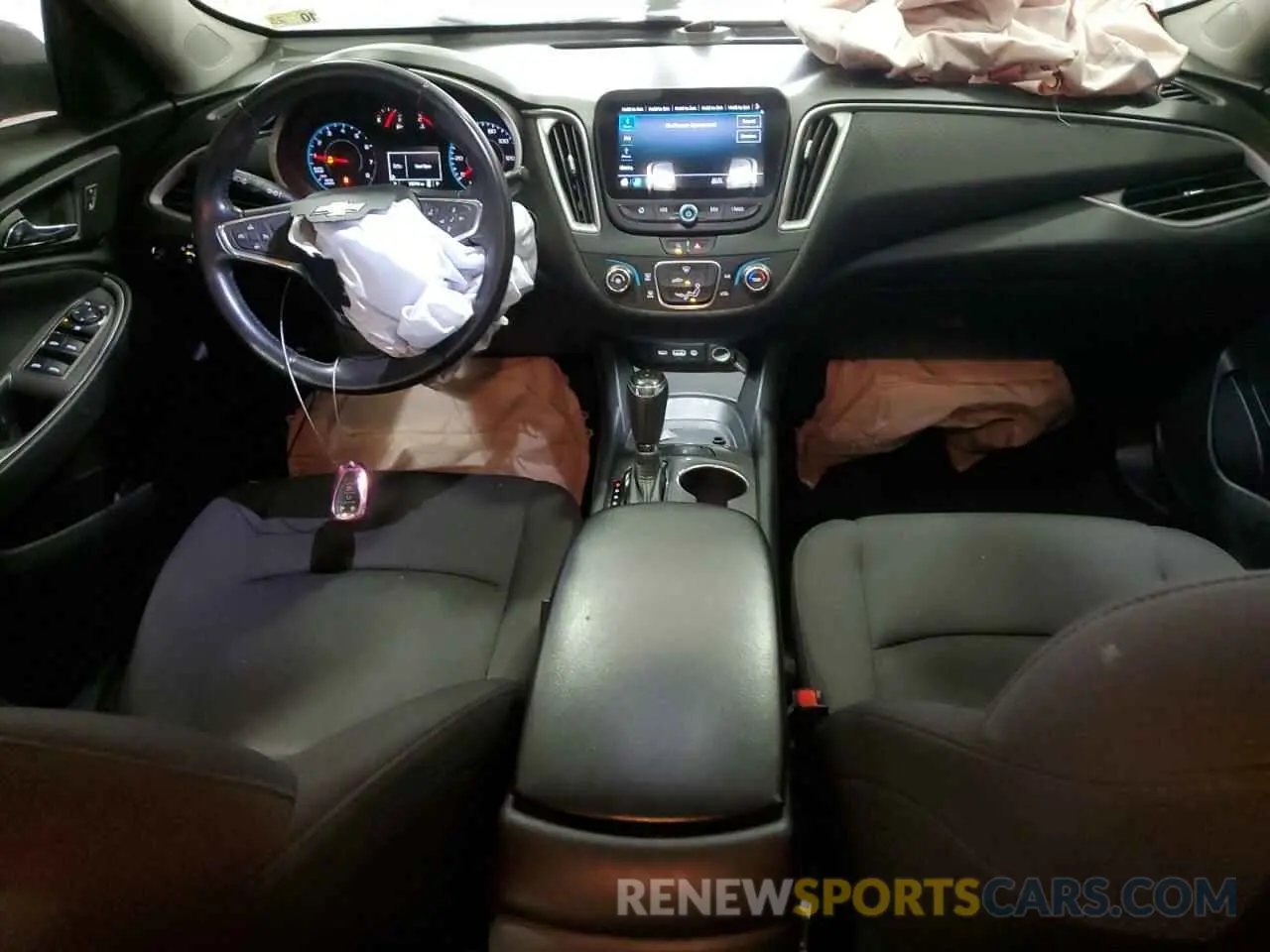 8 fotografías del automóvil dañado 1G1ZG5ST7LF079751 CHEVROLET MALIBU 2020