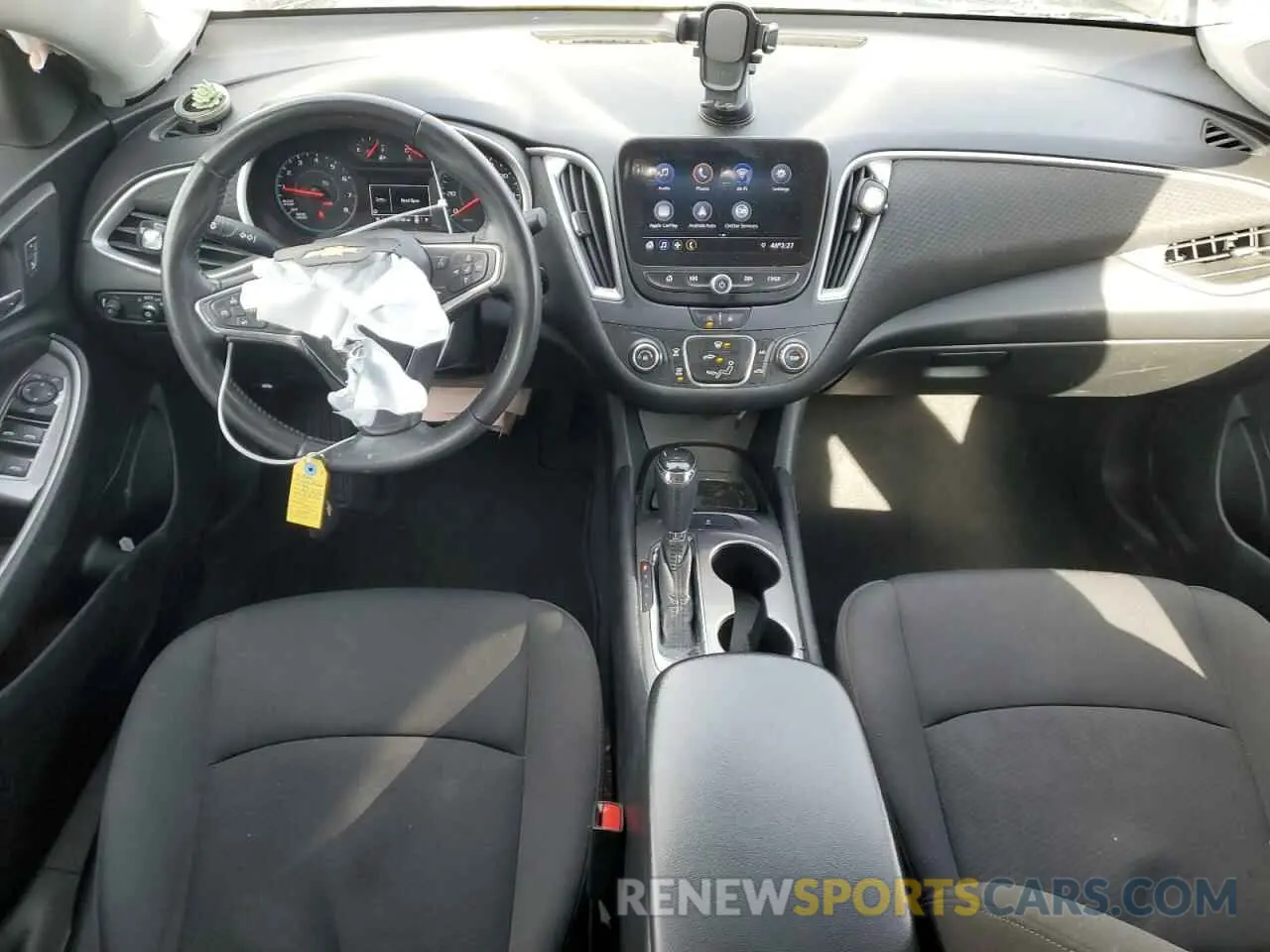 8 fotografías del automóvil dañado 1G1ZG5ST7LF150155 CHEVROLET MALIBU 2020
