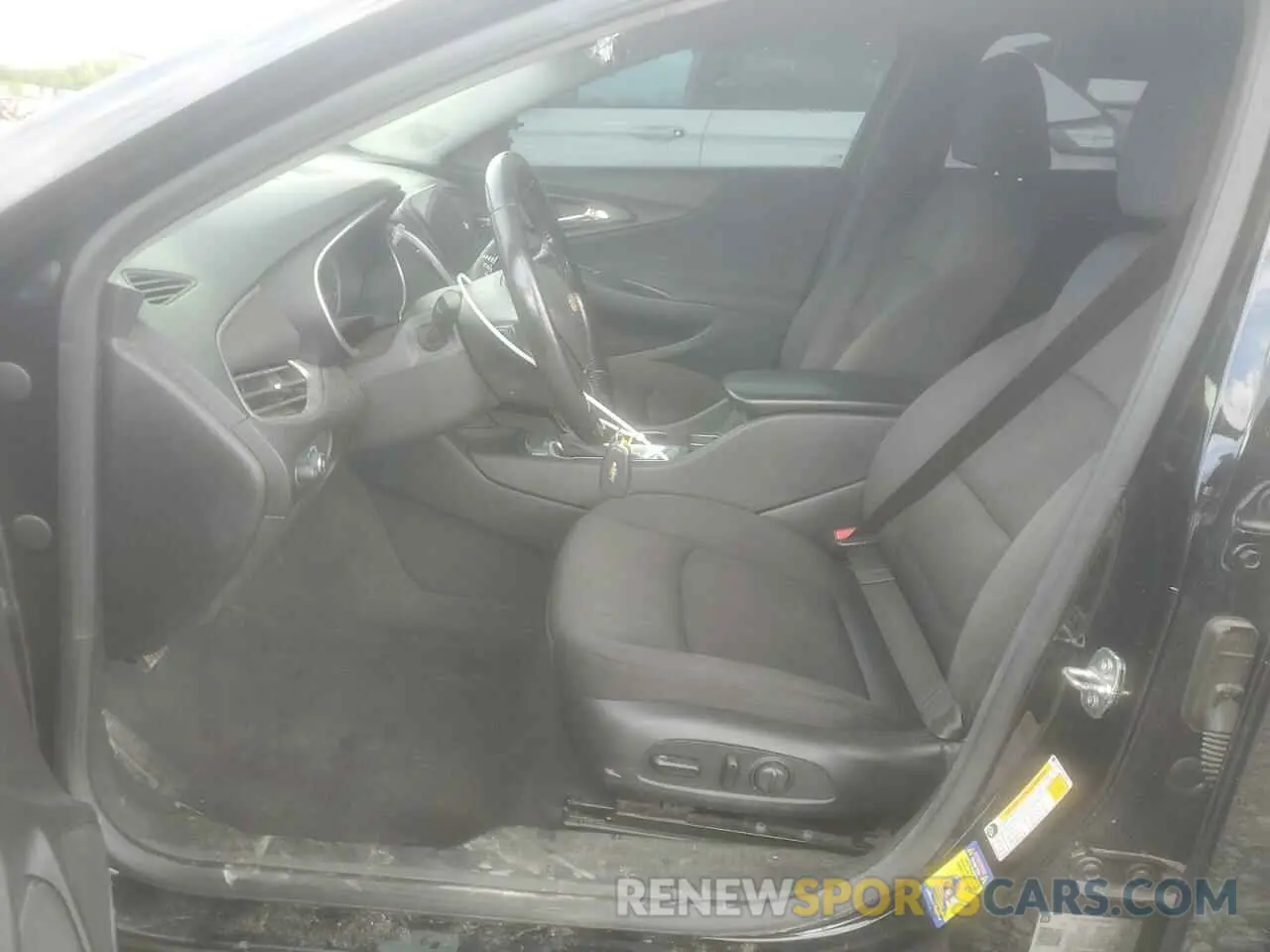 7 fotografías del automóvil dañado 1G1ZG5ST8LF098017 CHEVROLET MALIBU 2020