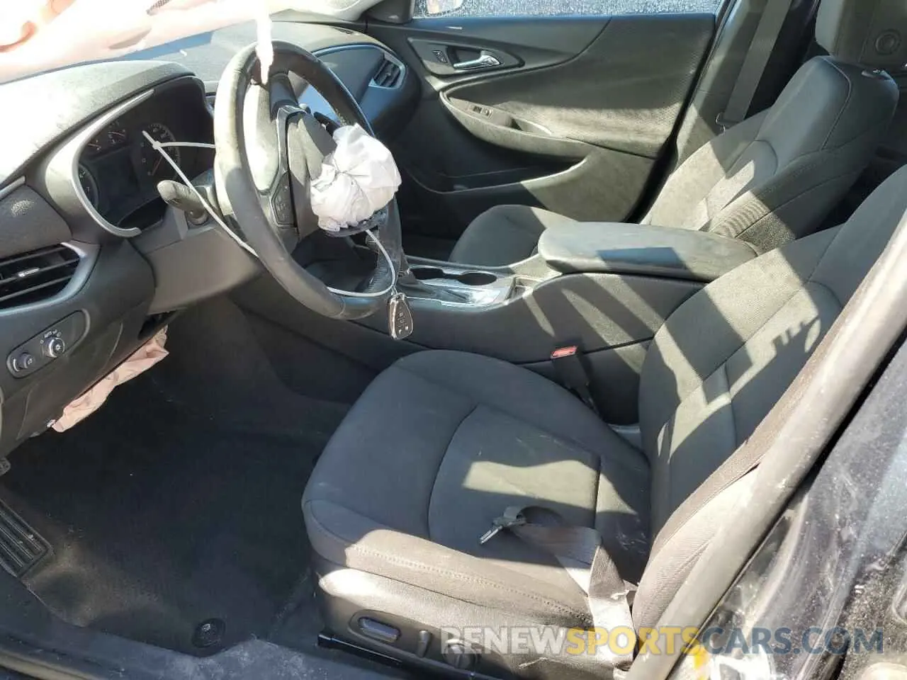 7 fotografías del automóvil dañado 1G1ZG5ST8LF137091 CHEVROLET MALIBU 2020