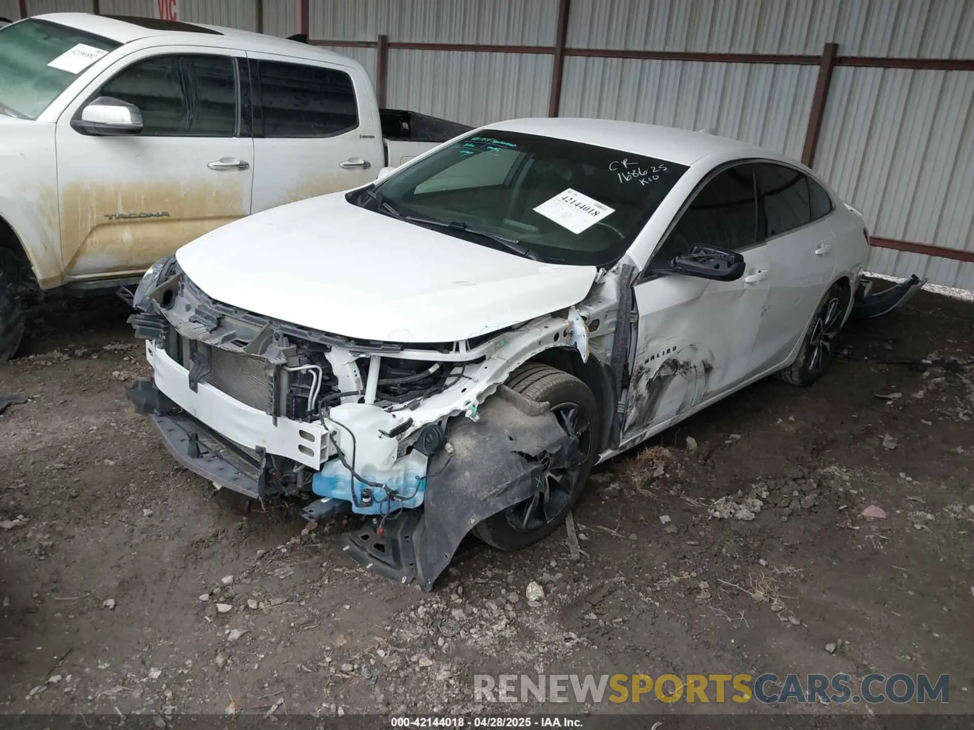 2 fotografías del automóvil dañado 1G1ZG5ST9LF079203 CHEVROLET MALIBU 2020