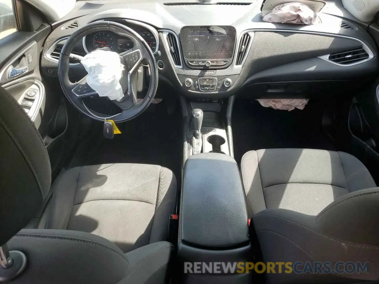 8 fotografías del automóvil dañado 1G1ZG5ST9LF123720 CHEVROLET MALIBU 2020