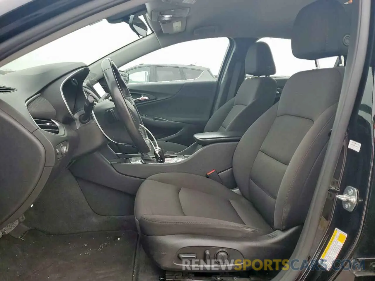 7 fotografías del automóvil dañado 1G1ZG5STXLF046100 CHEVROLET MALIBU 2020