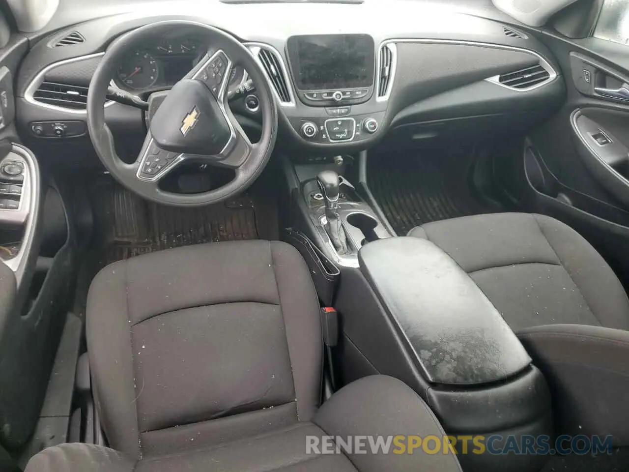 8 fotografías del automóvil dañado 1G1ZB5ST0MF061043 CHEVROLET MALIBU 2021