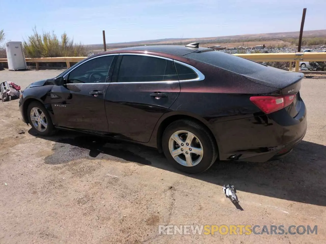 2 fotografías del automóvil dañado 1G1ZB5ST1MF025653 CHEVROLET MALIBU 2021