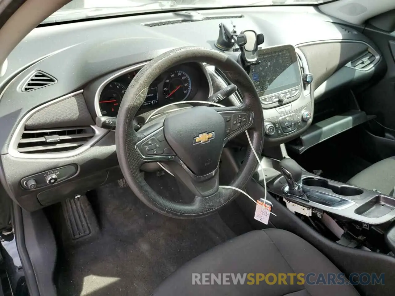 8 fotografías del automóvil dañado 1G1ZB5ST3MF052708 CHEVROLET MALIBU 2021