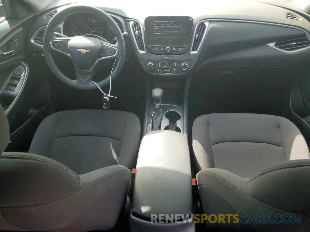 8 fotografías del automóvil dañado 1G1ZB5ST4MF088245 CHEVROLET MALIBU 2021