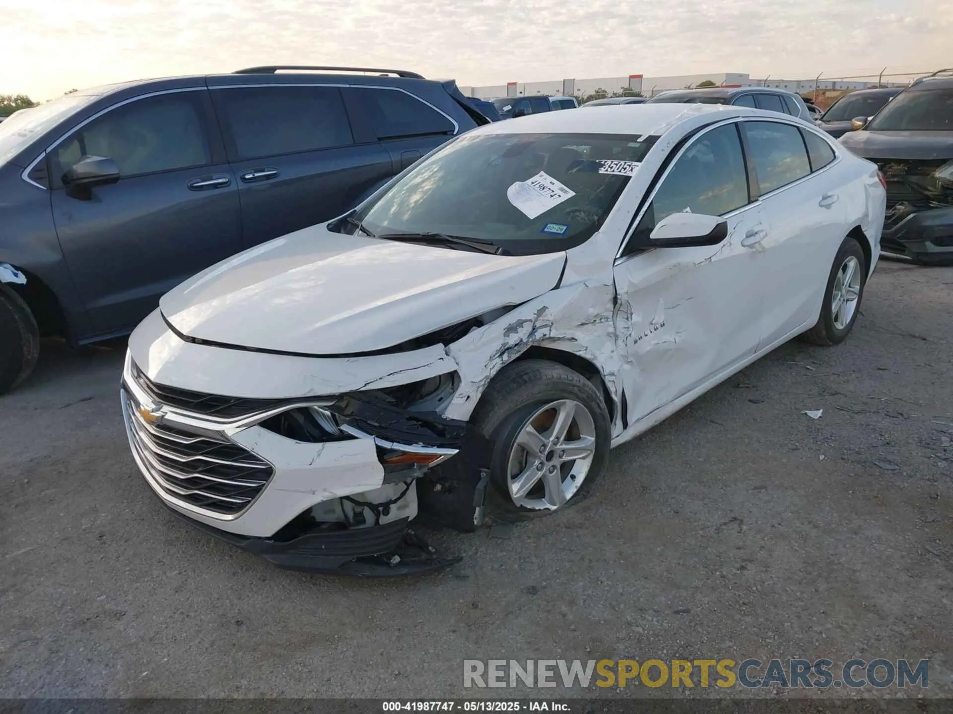 2 fotografías del automóvil dañado 1G1ZB5ST8MF042112 CHEVROLET MALIBU 2021