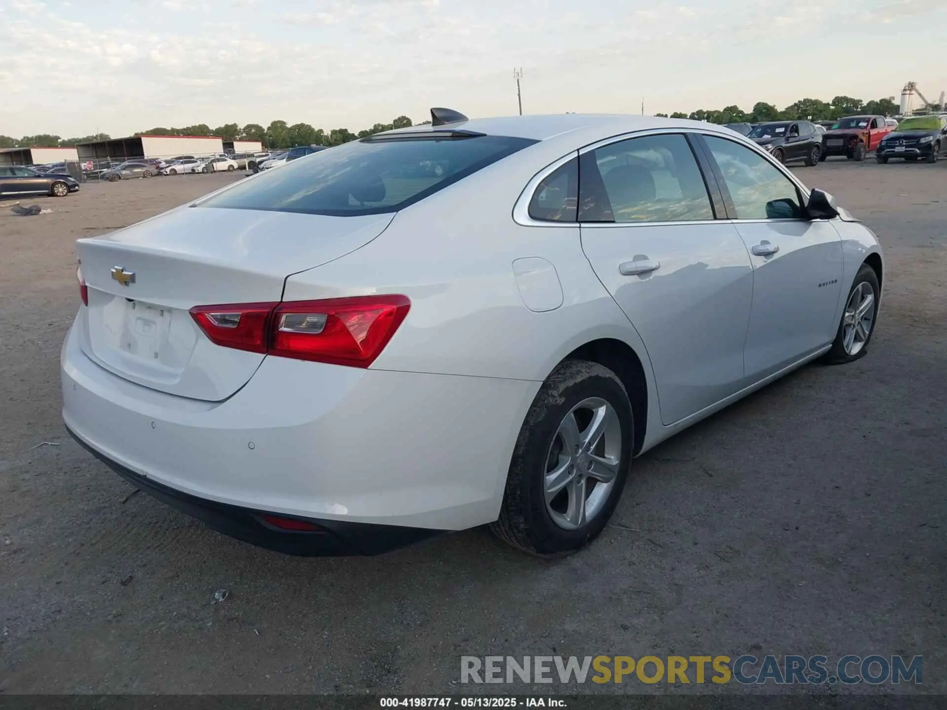 4 fotografías del automóvil dañado 1G1ZB5ST8MF042112 CHEVROLET MALIBU 2021