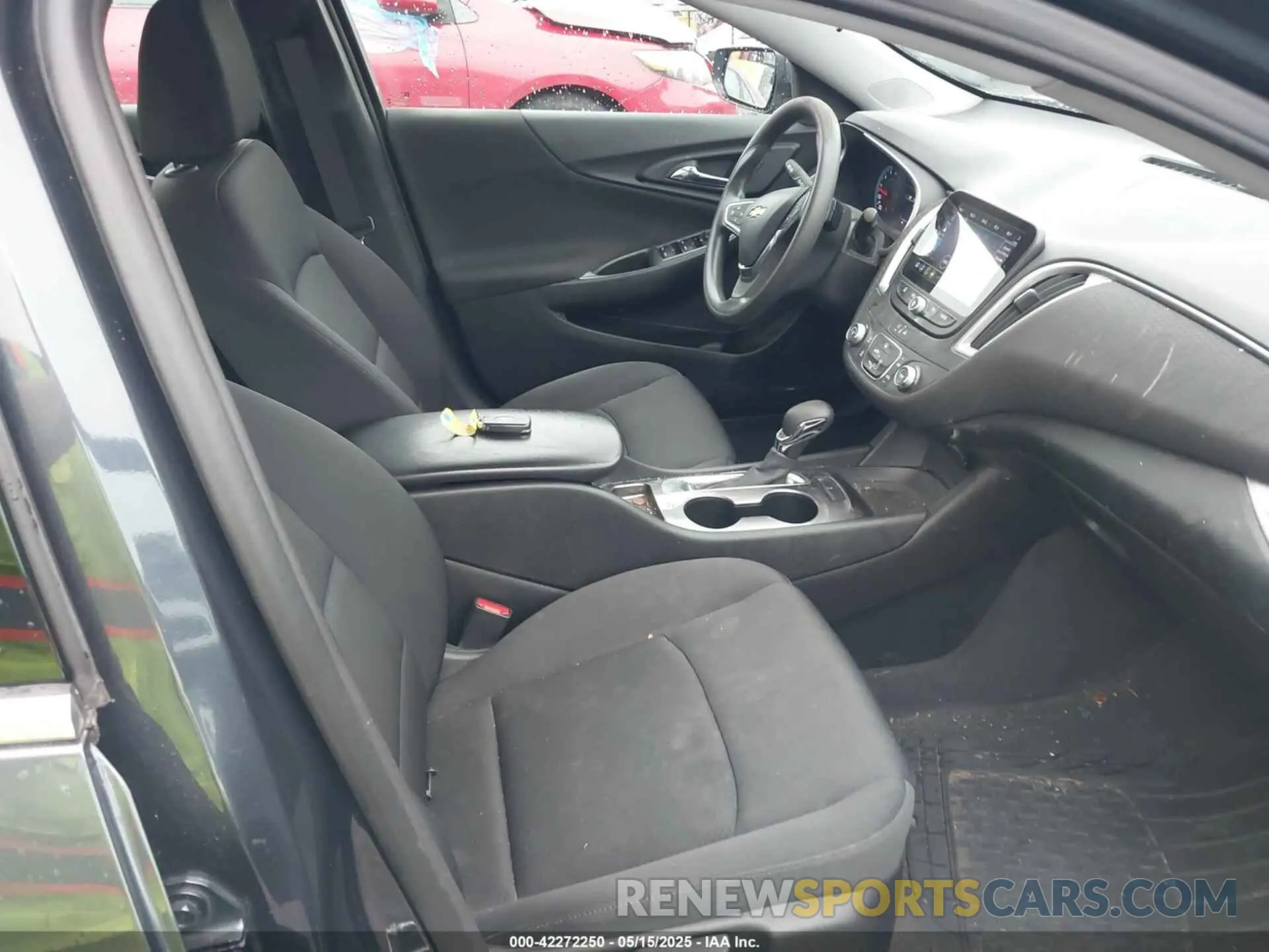 5 fotografías del automóvil dañado 1G1ZB5ST8MF053000 CHEVROLET MALIBU 2021