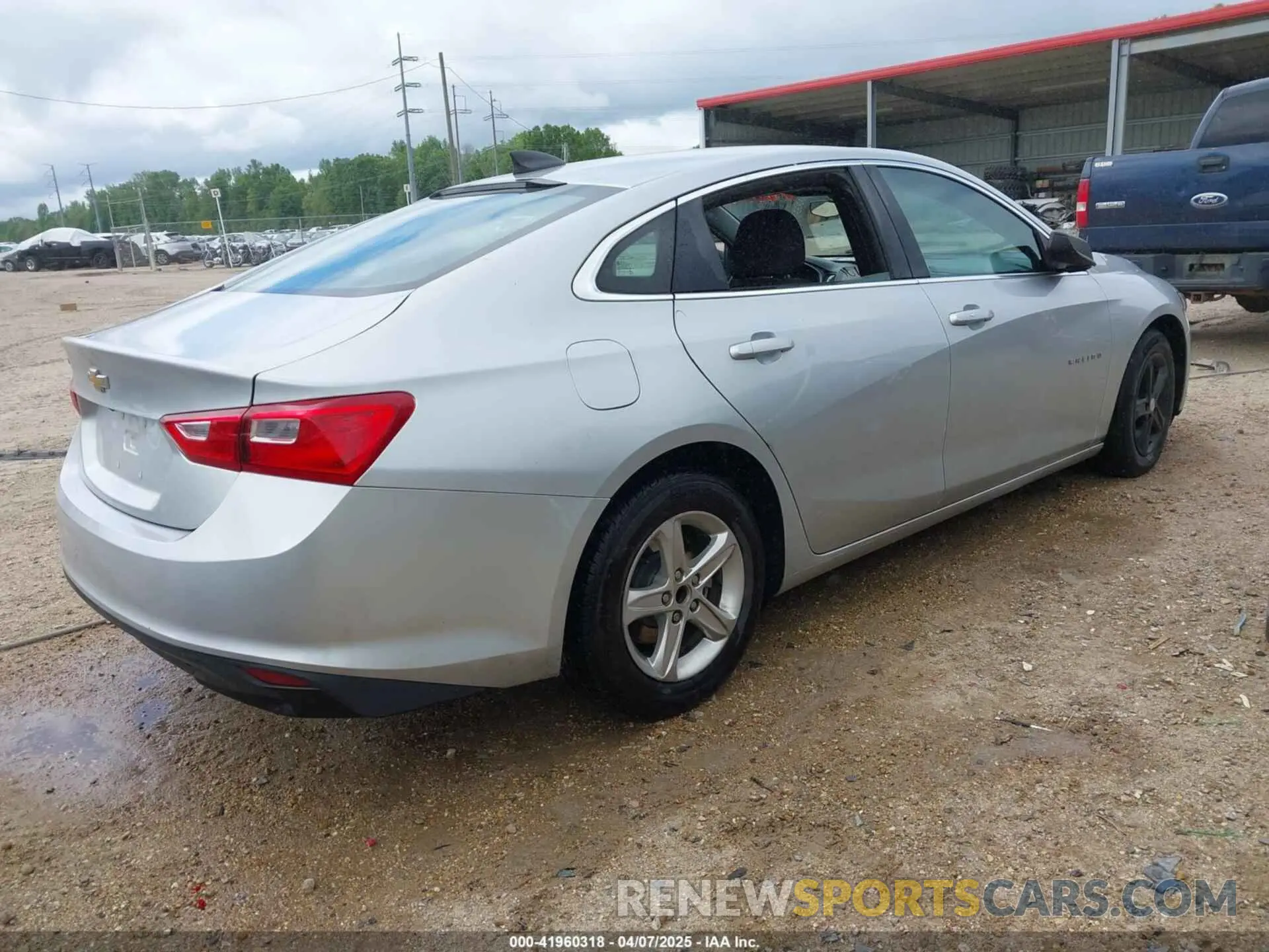 4 fotografías del automóvil dañado 1G1ZC5ST2MF031233 CHEVROLET MALIBU 2021