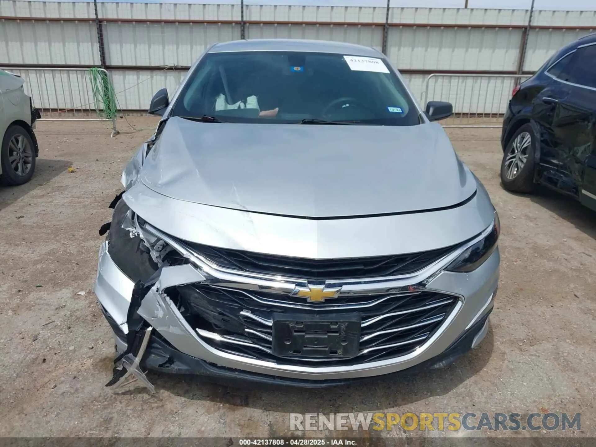 11 fotografías del automóvil dañado 1G1ZC5ST4MF003434 CHEVROLET MALIBU 2021