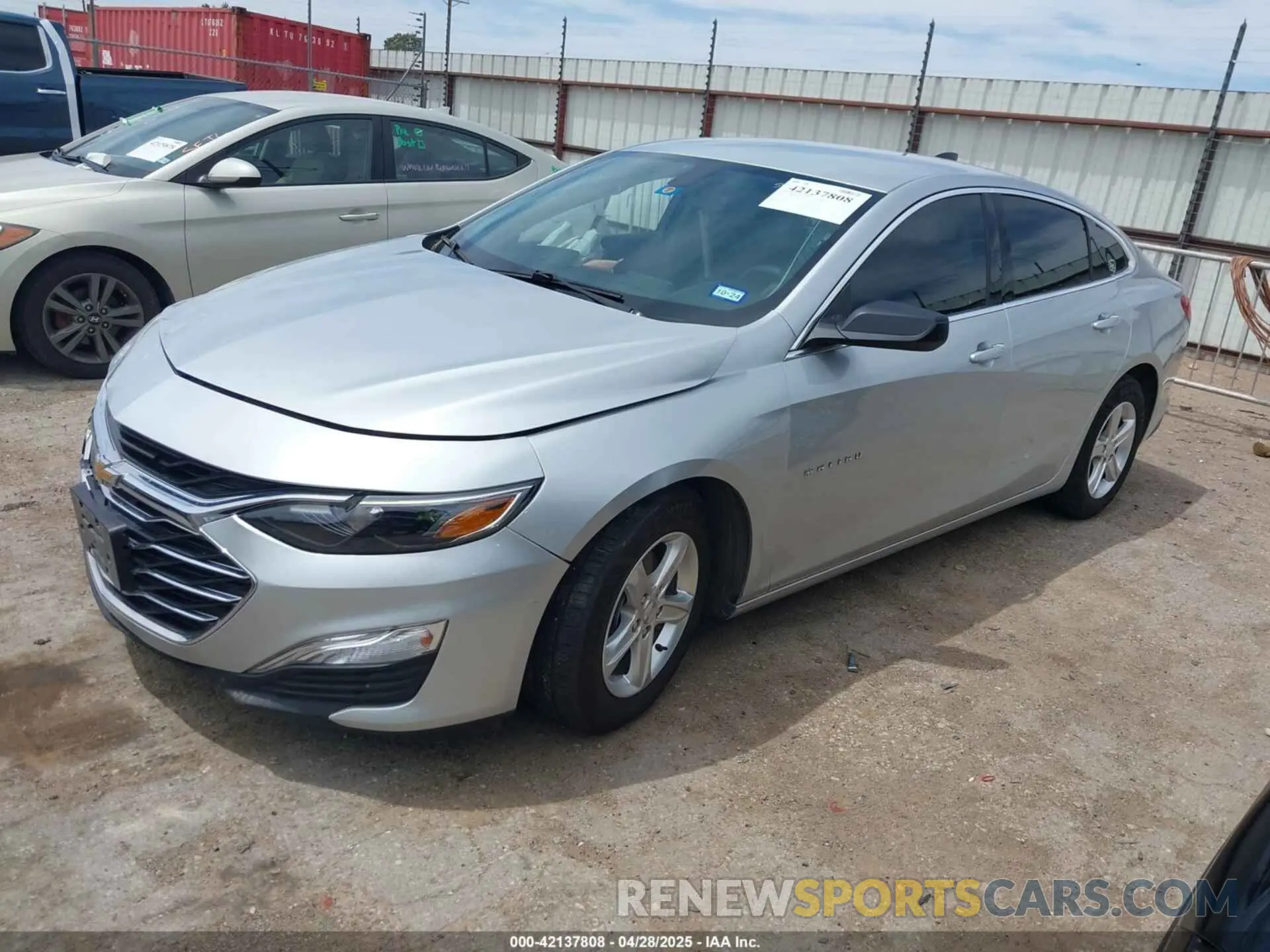 2 fotografías del automóvil dañado 1G1ZC5ST4MF003434 CHEVROLET MALIBU 2021