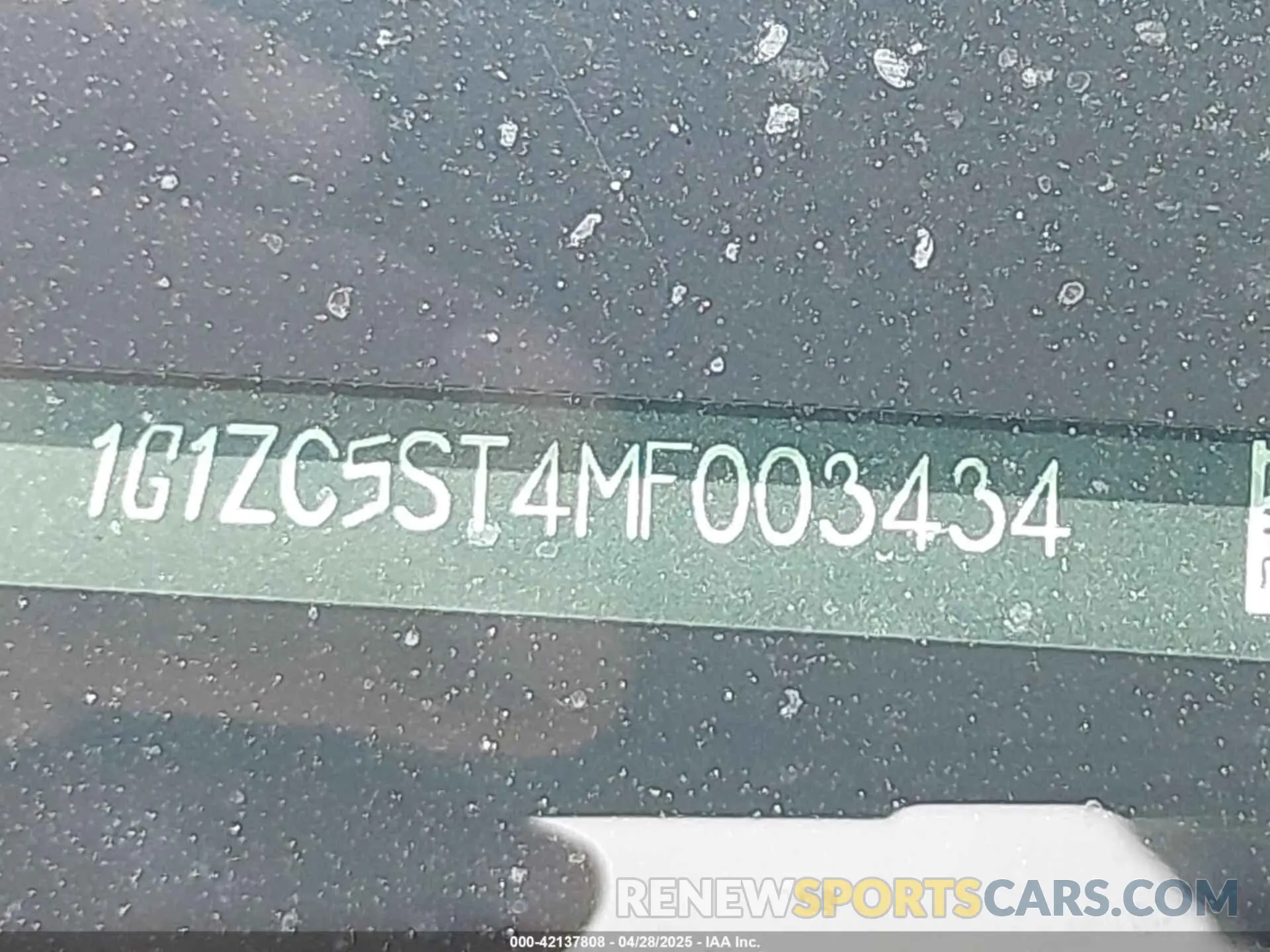 9 fotografías del automóvil dañado 1G1ZC5ST4MF003434 CHEVROLET MALIBU 2021