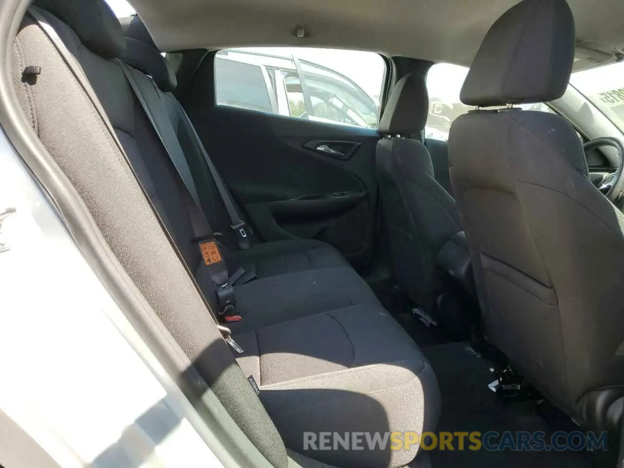 10 fotografías del automóvil dañado 1G1ZC5ST5MF012305 CHEVROLET MALIBU 2021