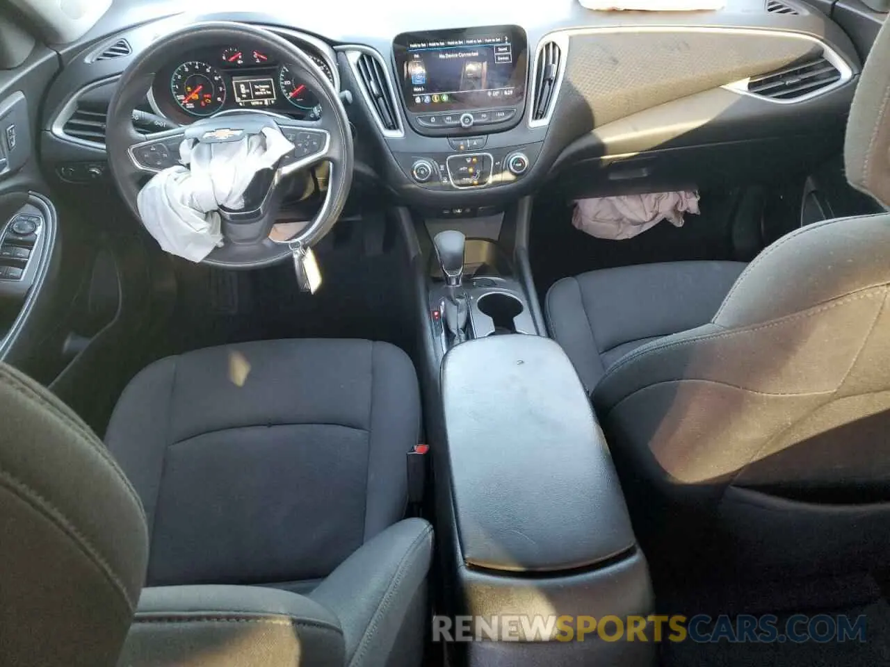 8 fotografías del automóvil dañado 1G1ZC5ST5MF037995 CHEVROLET MALIBU 2021