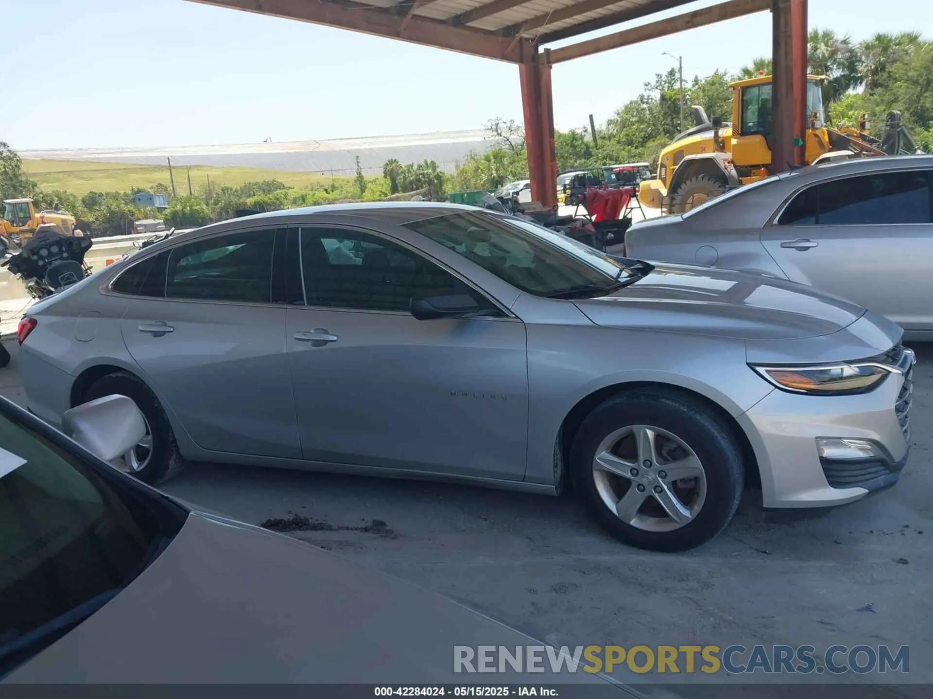 14 fotografías del automóvil dañado 1G1ZC5ST6MF029808 CHEVROLET MALIBU 2021