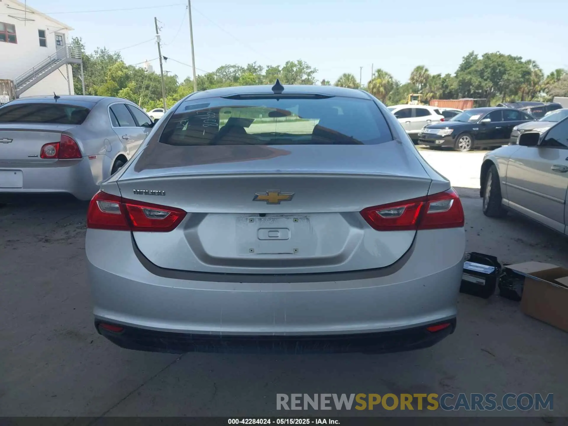 17 fotografías del automóvil dañado 1G1ZC5ST6MF029808 CHEVROLET MALIBU 2021
