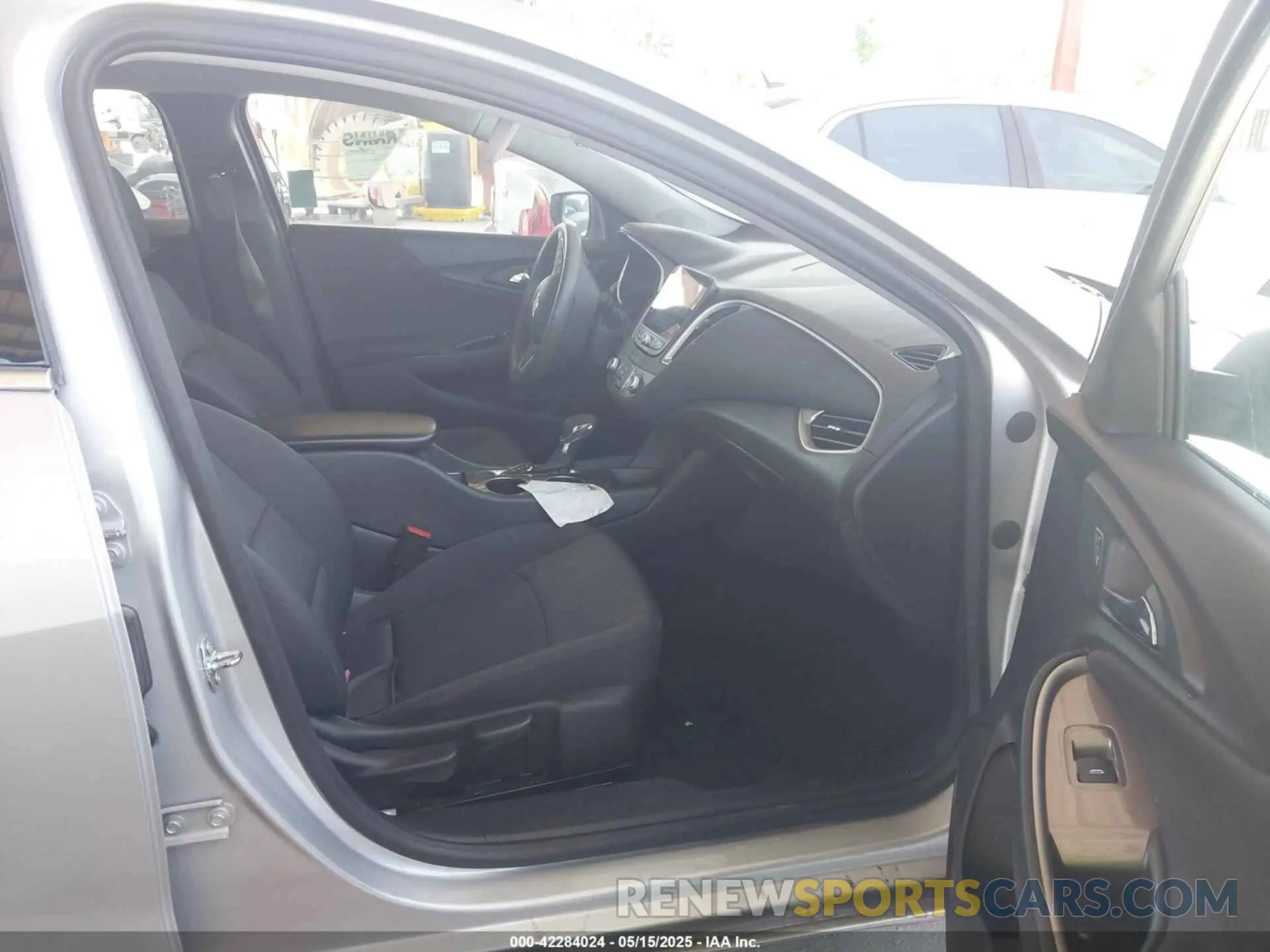 5 fotografías del automóvil dañado 1G1ZC5ST6MF029808 CHEVROLET MALIBU 2021
