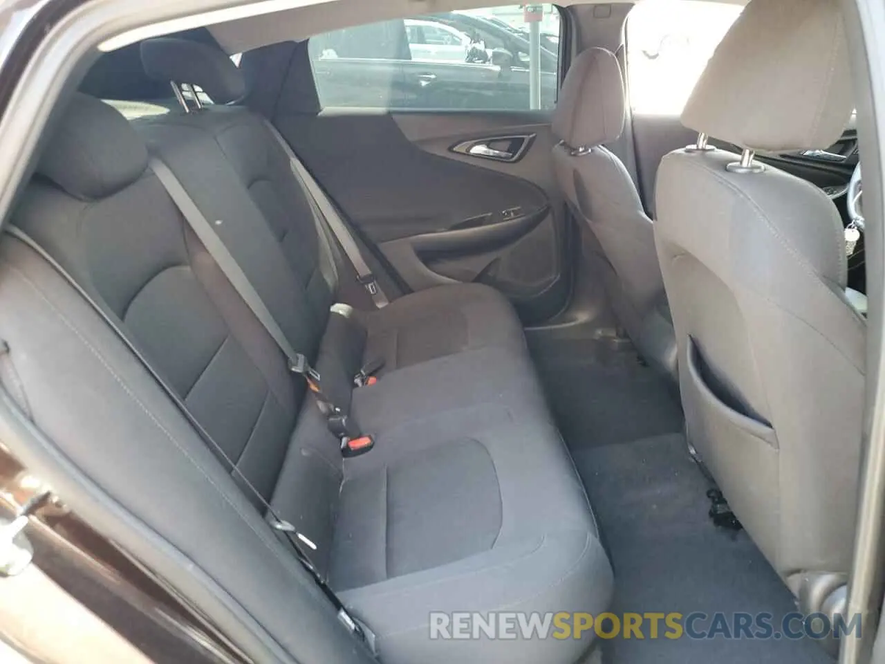 10 fotografías del automóvil dañado 1G1ZC5ST7MF083232 CHEVROLET MALIBU 2021