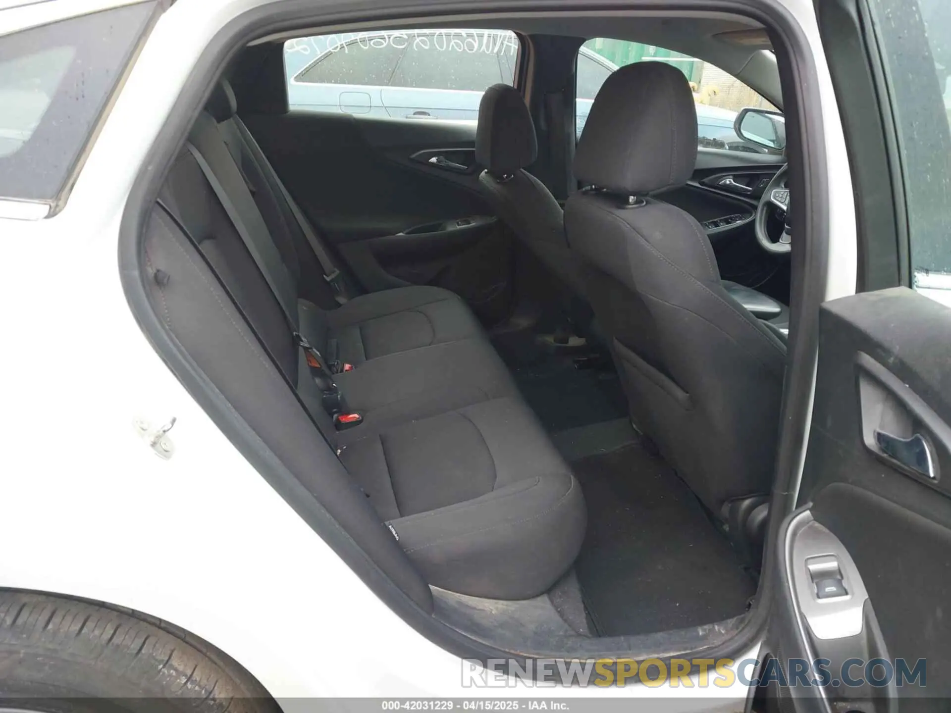 8 fotografías del automóvil dañado 1G1ZC5ST7MF087264 CHEVROLET MALIBU 2021