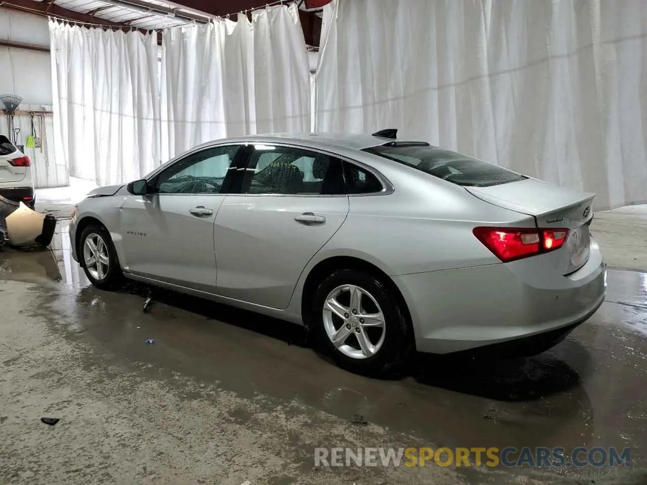 2 fotografías del automóvil dañado 1G1ZC5STXMF053867 CHEVROLET MALIBU 2021