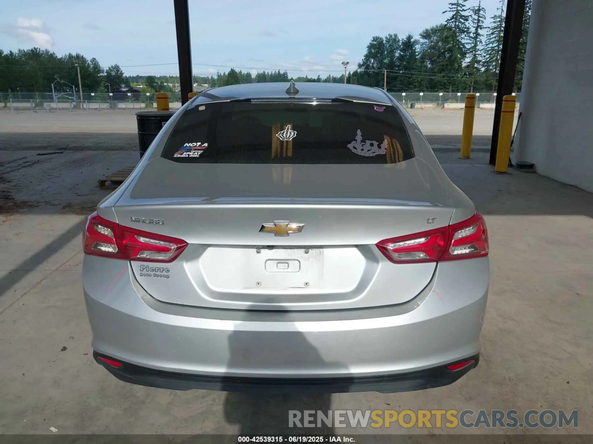 17 fotografías del automóvil dañado 1G1ZD5ST0MF026626 CHEVROLET MALIBU 2021