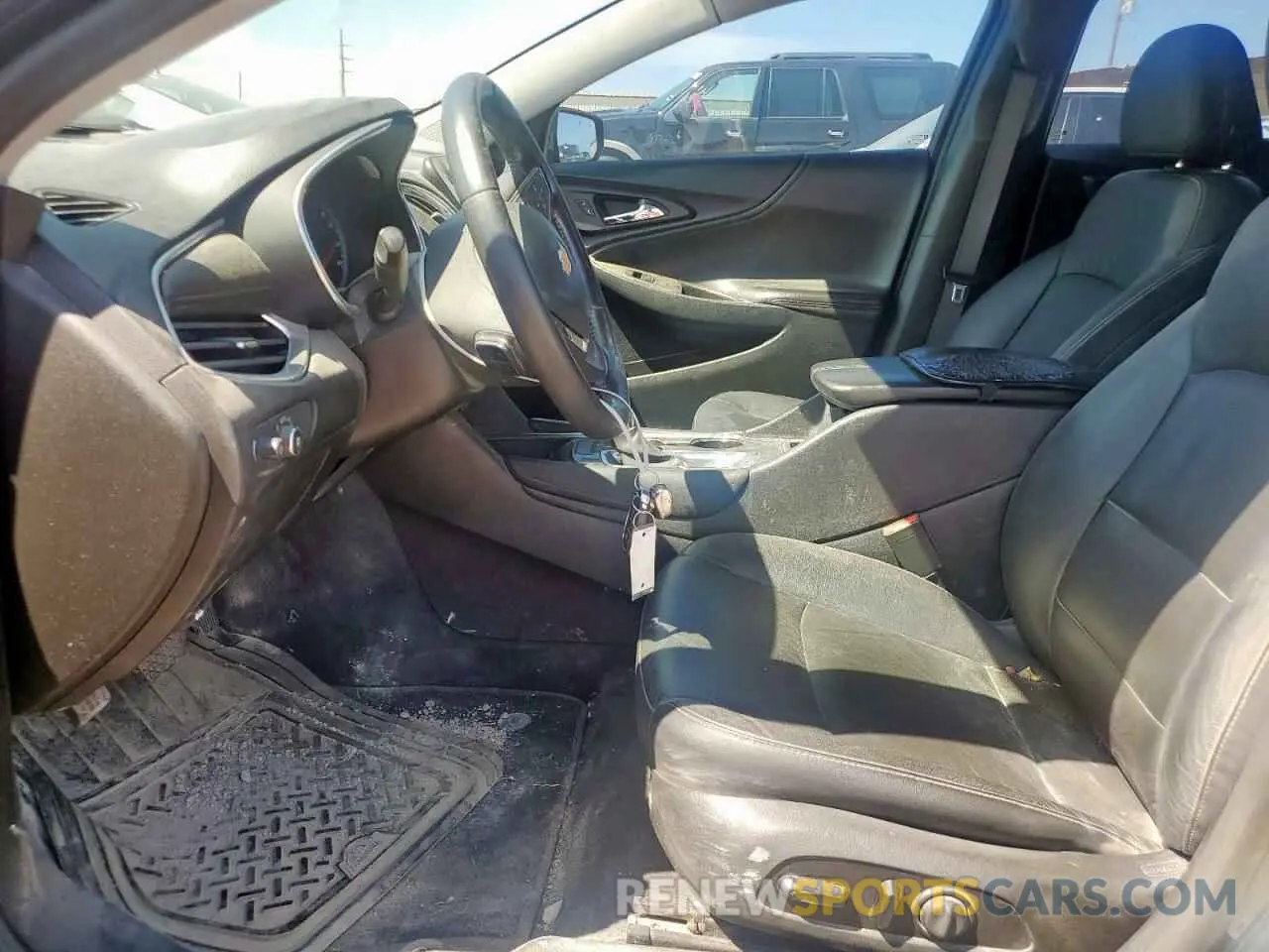 7 fotografías del automóvil dañado 1G1ZD5ST0MF048187 CHEVROLET MALIBU 2021