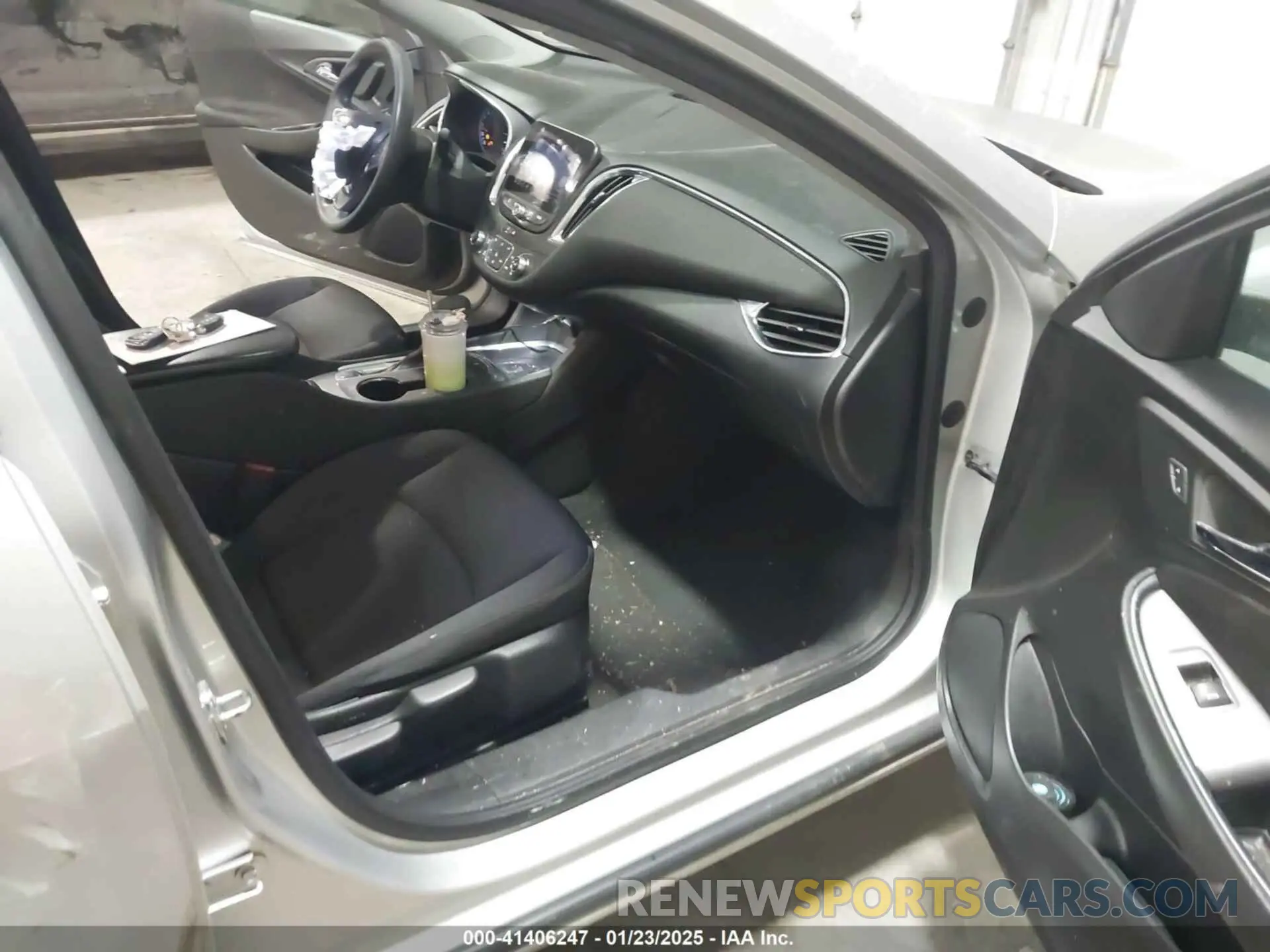 5 fotografías del automóvil dañado 1G1ZD5ST0MF060923 CHEVROLET MALIBU 2021