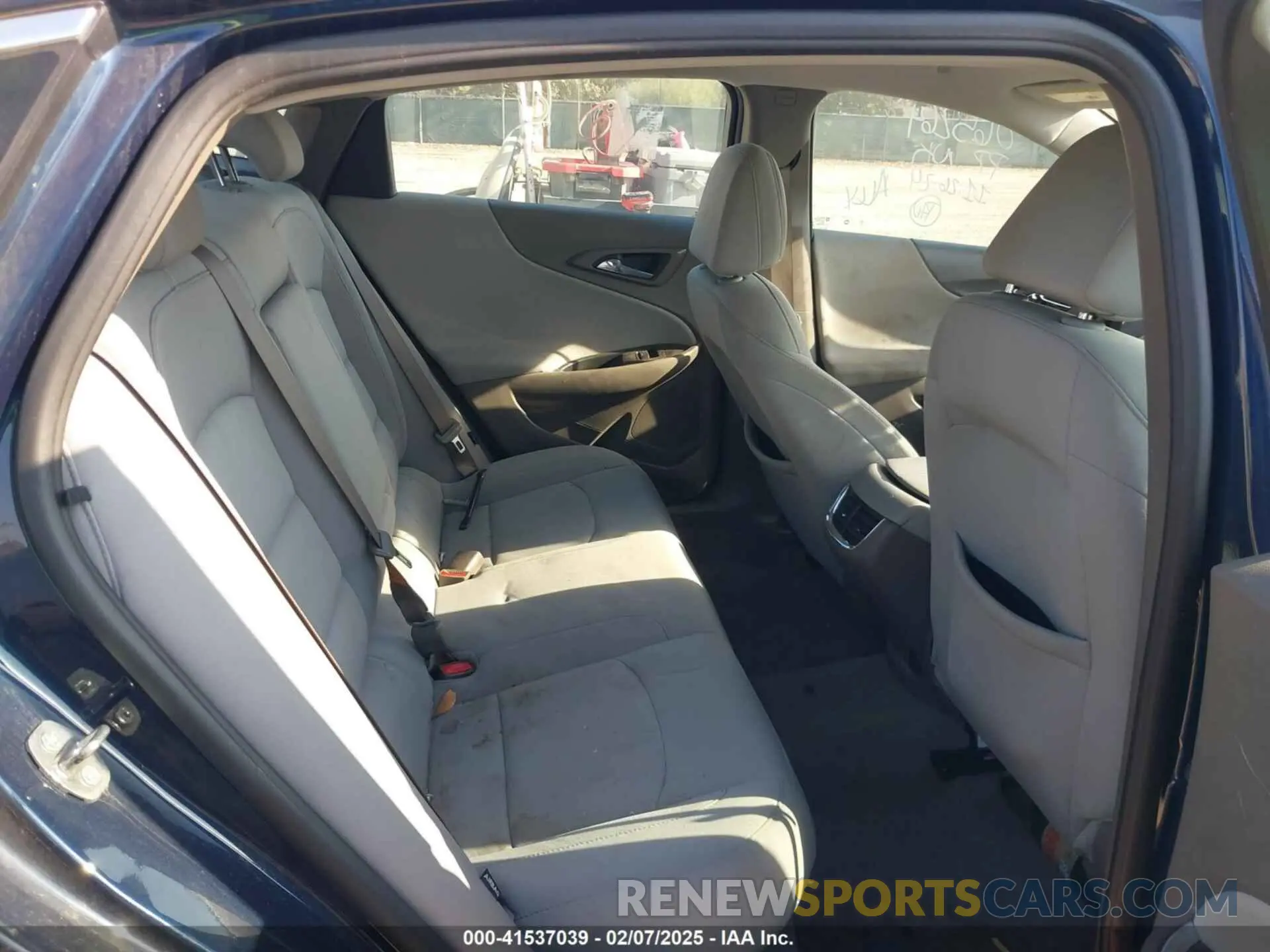 8 fotografías del automóvil dañado 1G1ZD5ST0MF065264 CHEVROLET MALIBU 2021