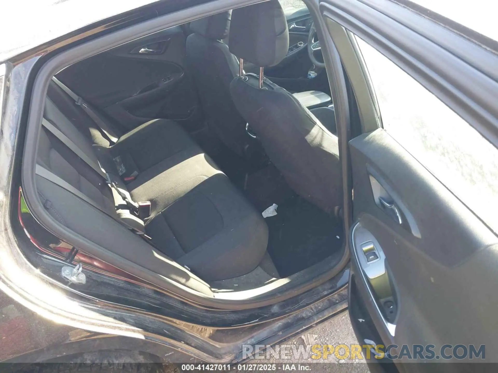 8 fotografías del automóvil dañado 1G1ZD5ST1MF019166 CHEVROLET MALIBU 2021