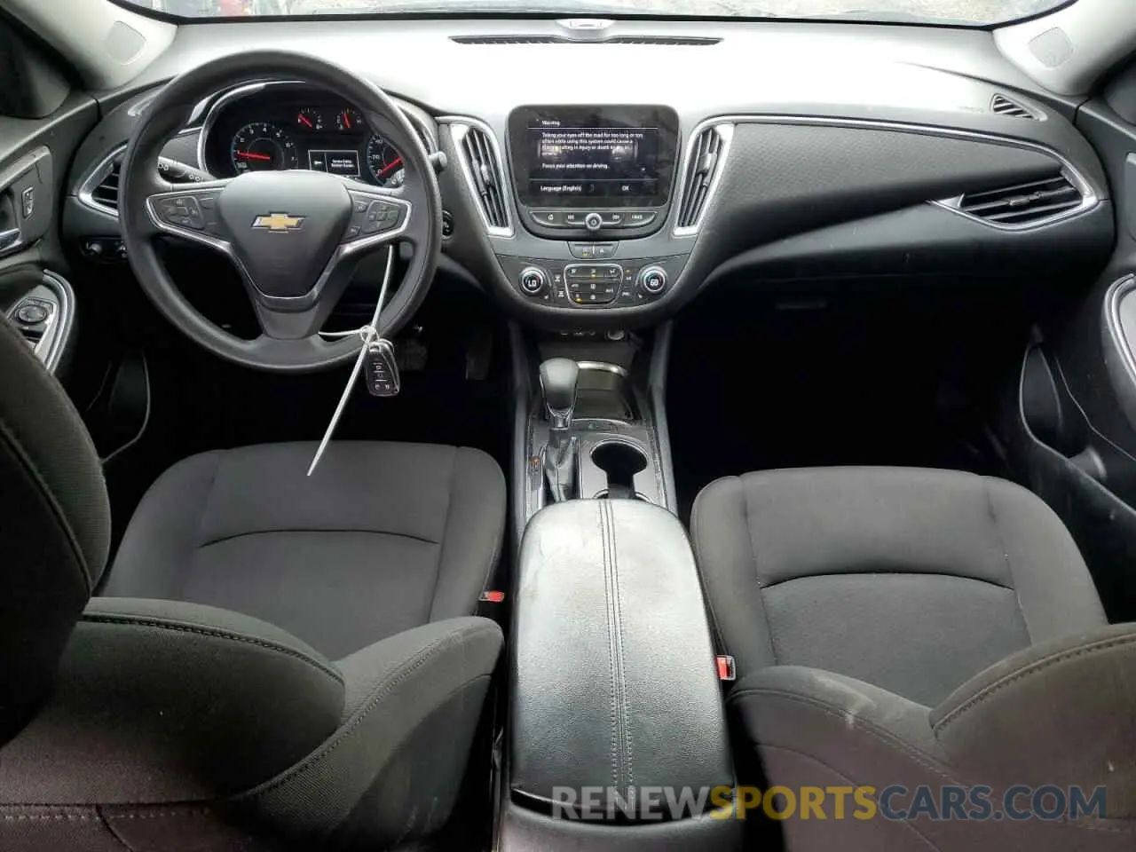 8 fotografías del automóvil dañado 1G1ZD5ST1MF029390 CHEVROLET MALIBU 2021