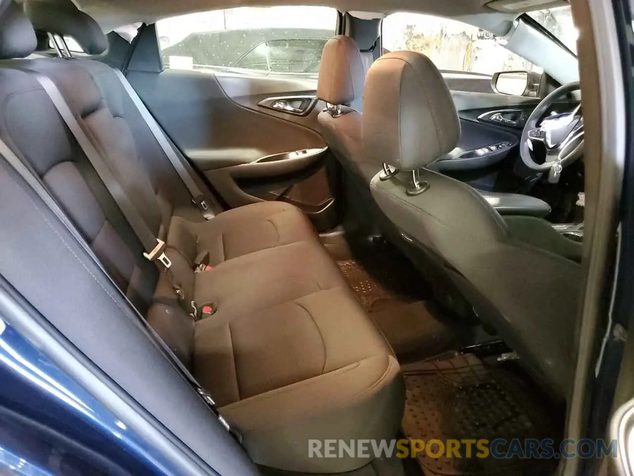 10 fotografías del automóvil dañado 1G1ZD5ST1MF083420 CHEVROLET MALIBU 2021