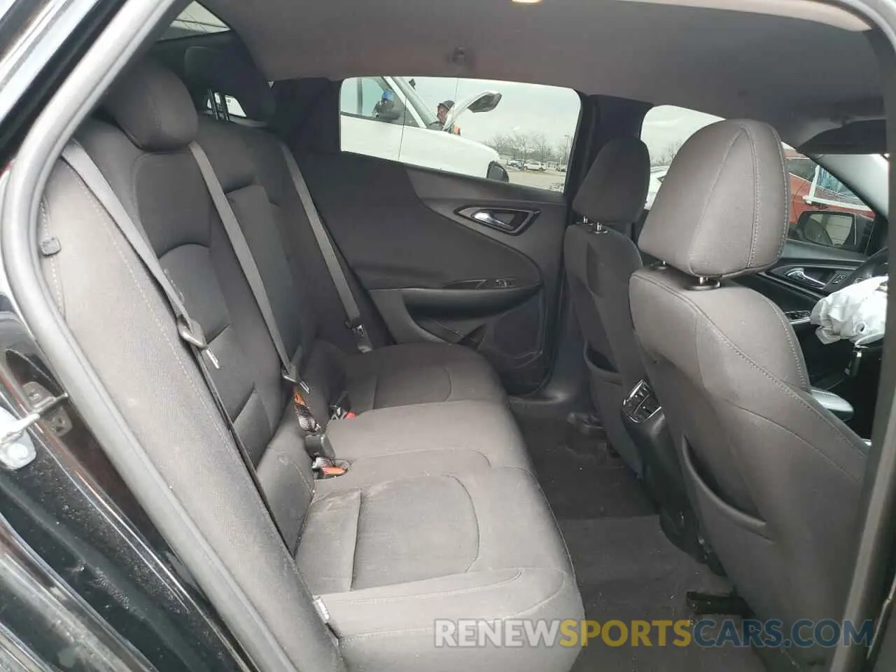 10 fotografías del automóvil dañado 1G1ZD5ST2MF026255 CHEVROLET MALIBU 2021
