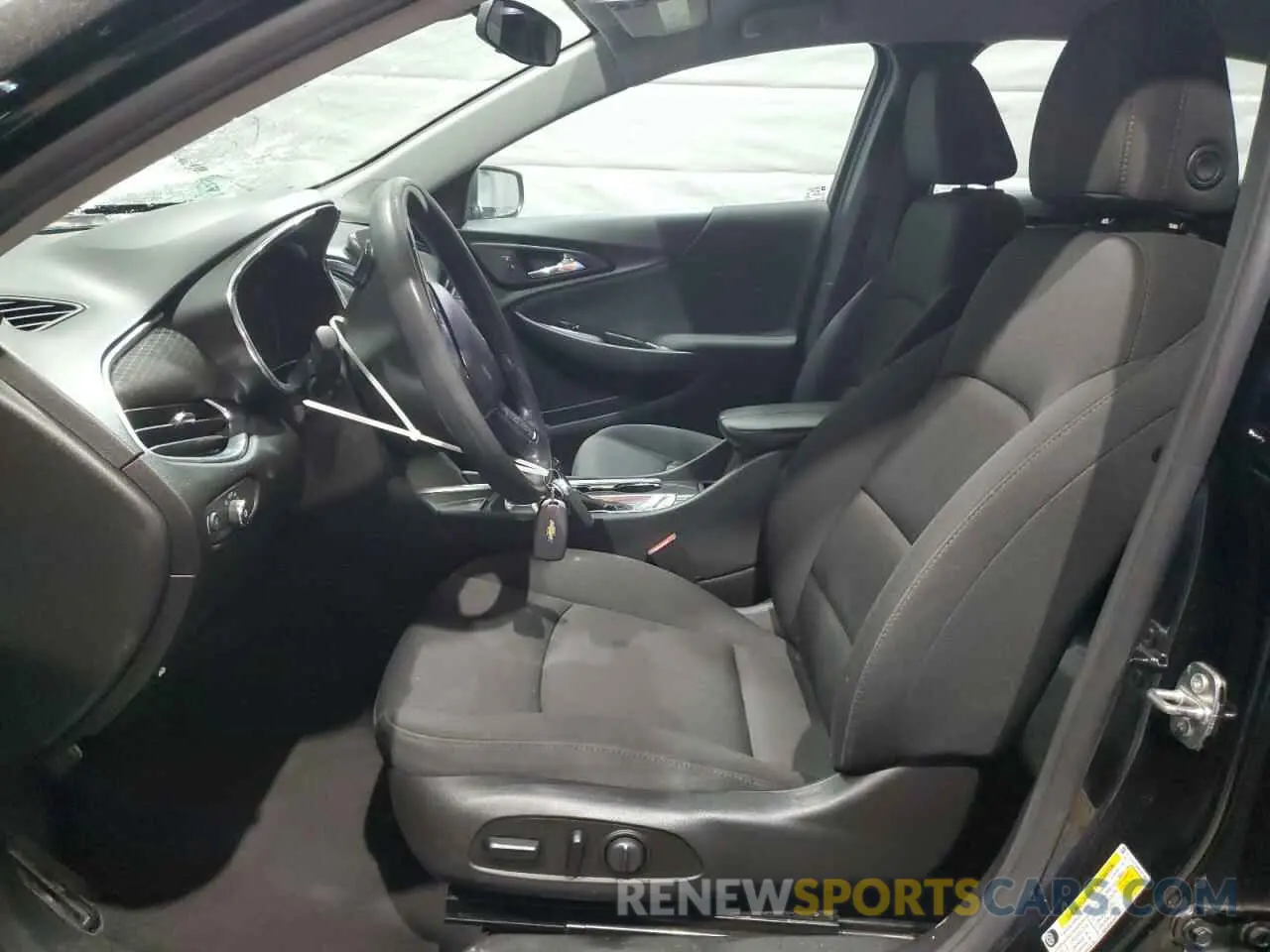 7 fotografías del automóvil dañado 1G1ZD5ST2MF028748 CHEVROLET MALIBU 2021