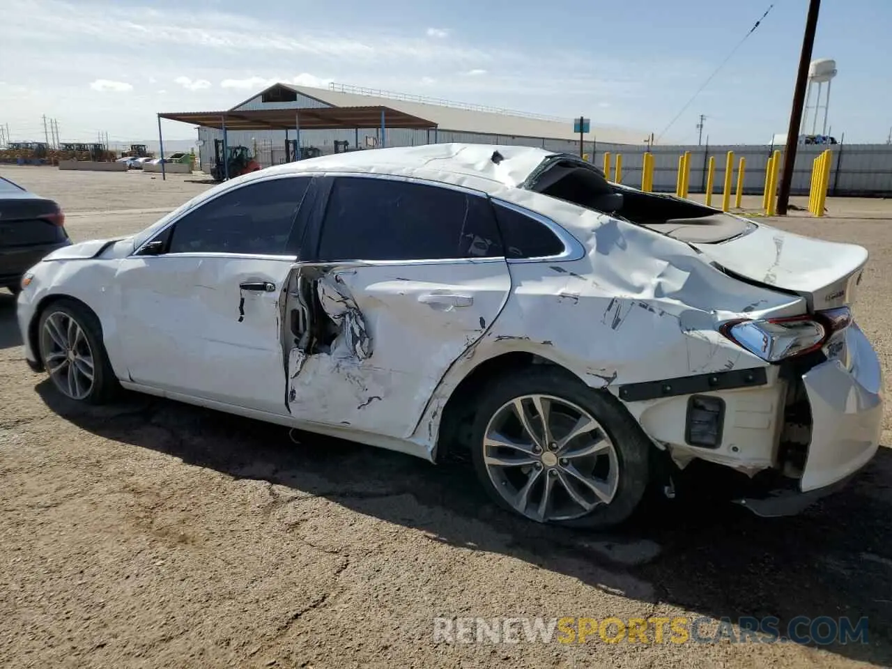 2 fotografías del automóvil dañado 1G1ZD5ST2MF045677 CHEVROLET MALIBU 2021