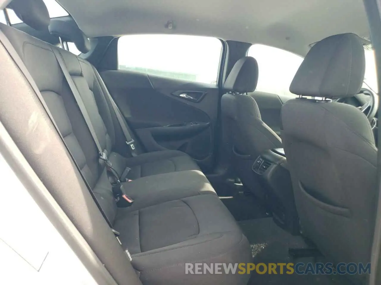 10 fotografías del automóvil dañado 1G1ZD5ST2MF068666 CHEVROLET MALIBU 2021